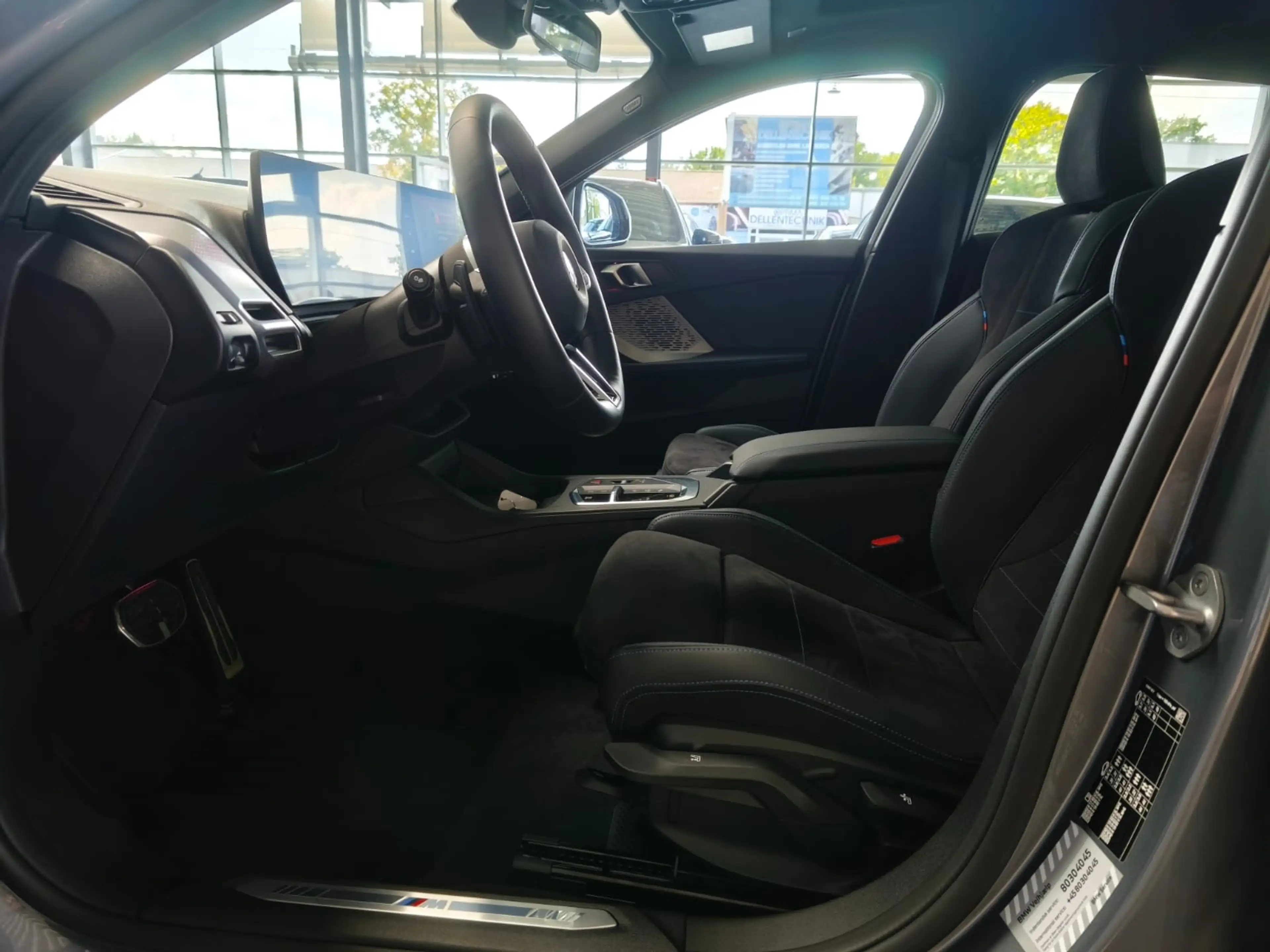 BMW 120 i M Sport Dr.As+/19"/ACC/PANO — photo 8