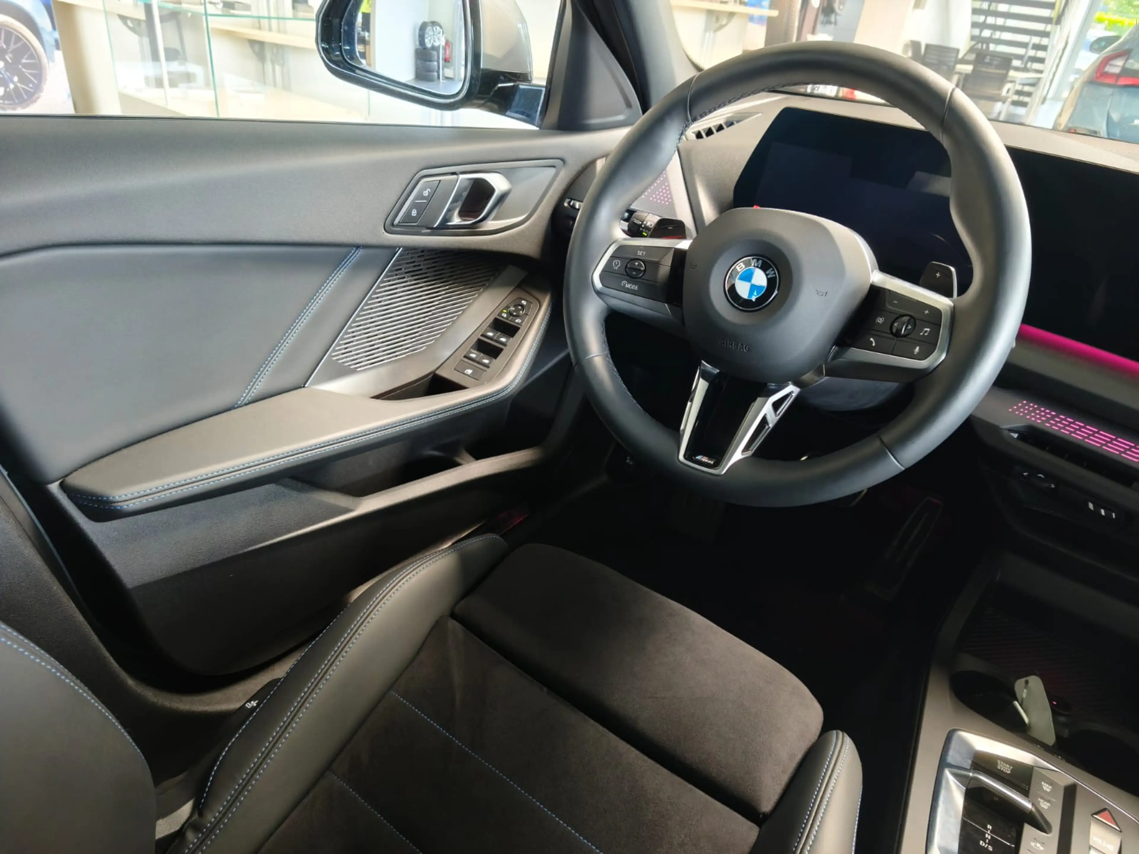 BMW 120 i M Sport Dr.As+/19"/ACC/PANO — photo 15