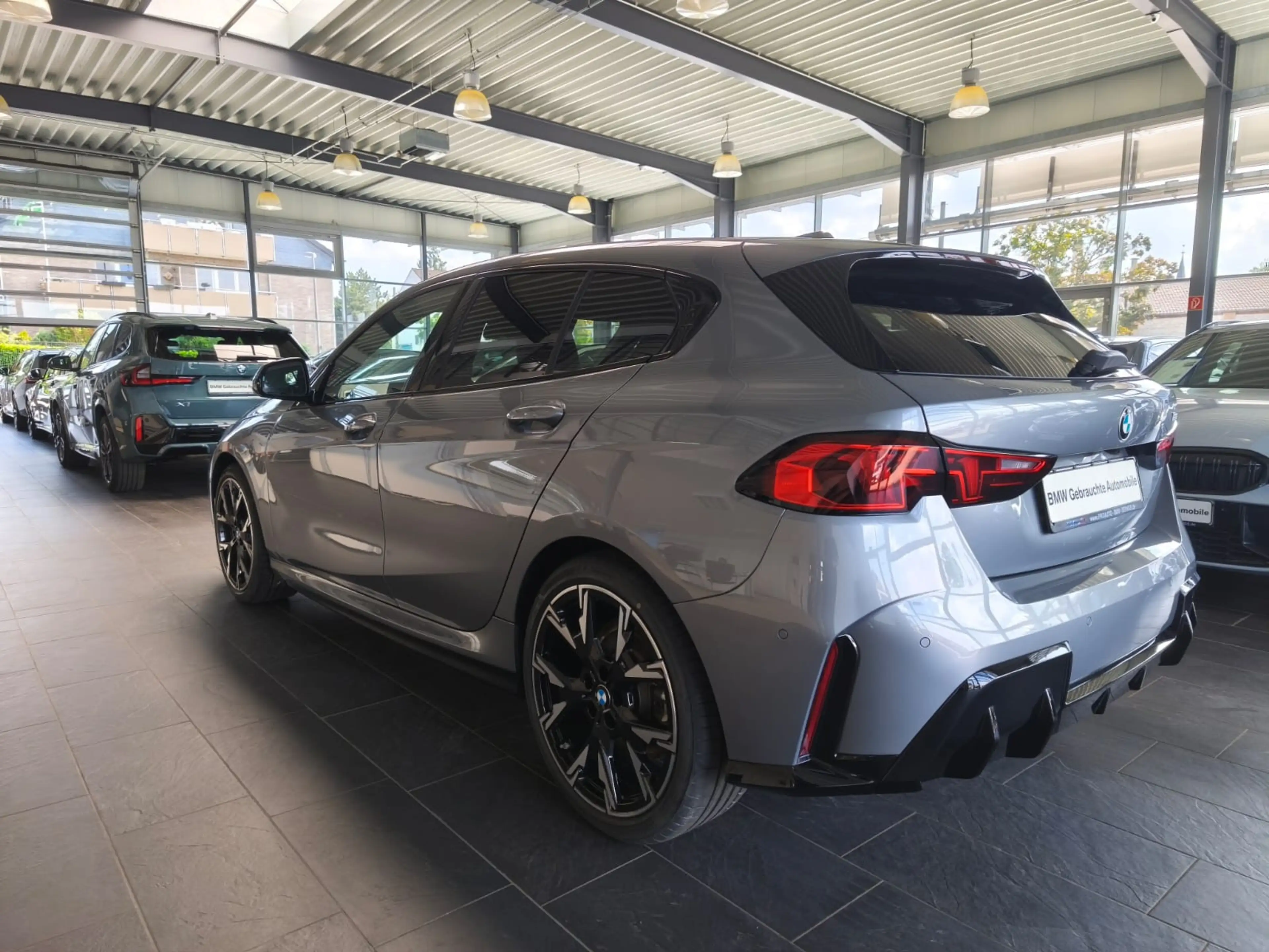 BMW 120 i M Sport Dr.As+/19"/ACC/PANO — photo 4