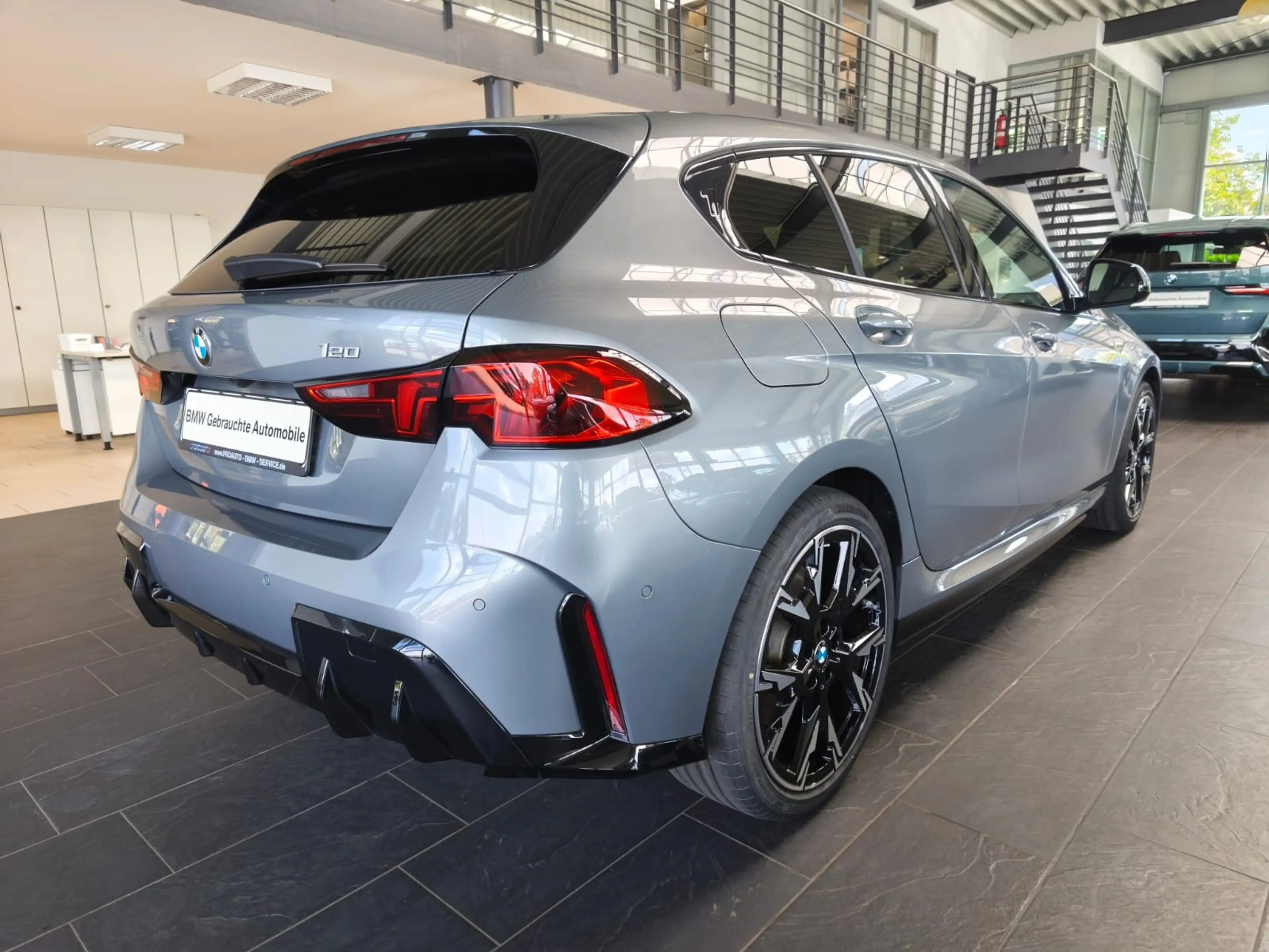 BMW 120 i M Sport Dr.As+/19"/ACC/PANO — photo 7