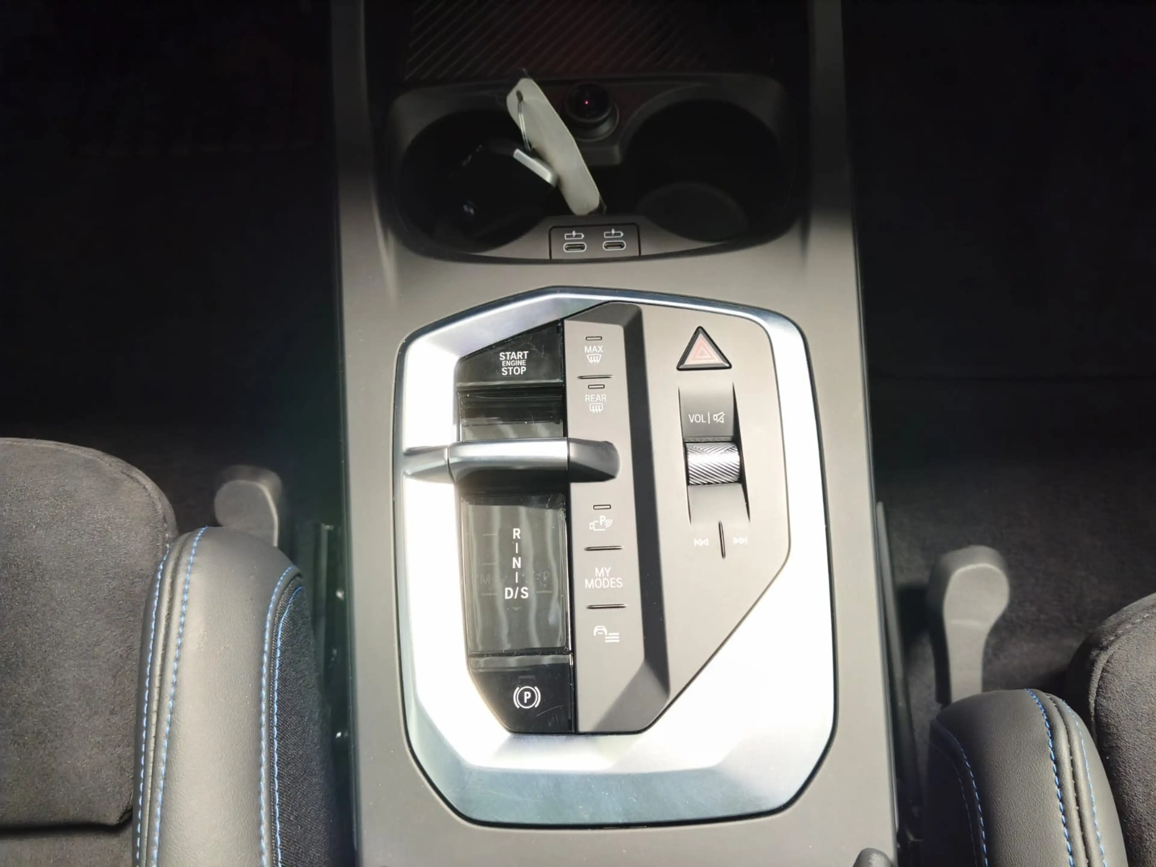 BMW 120 i M Sport Dr.As+/19"/ACC/PANO — photo 11