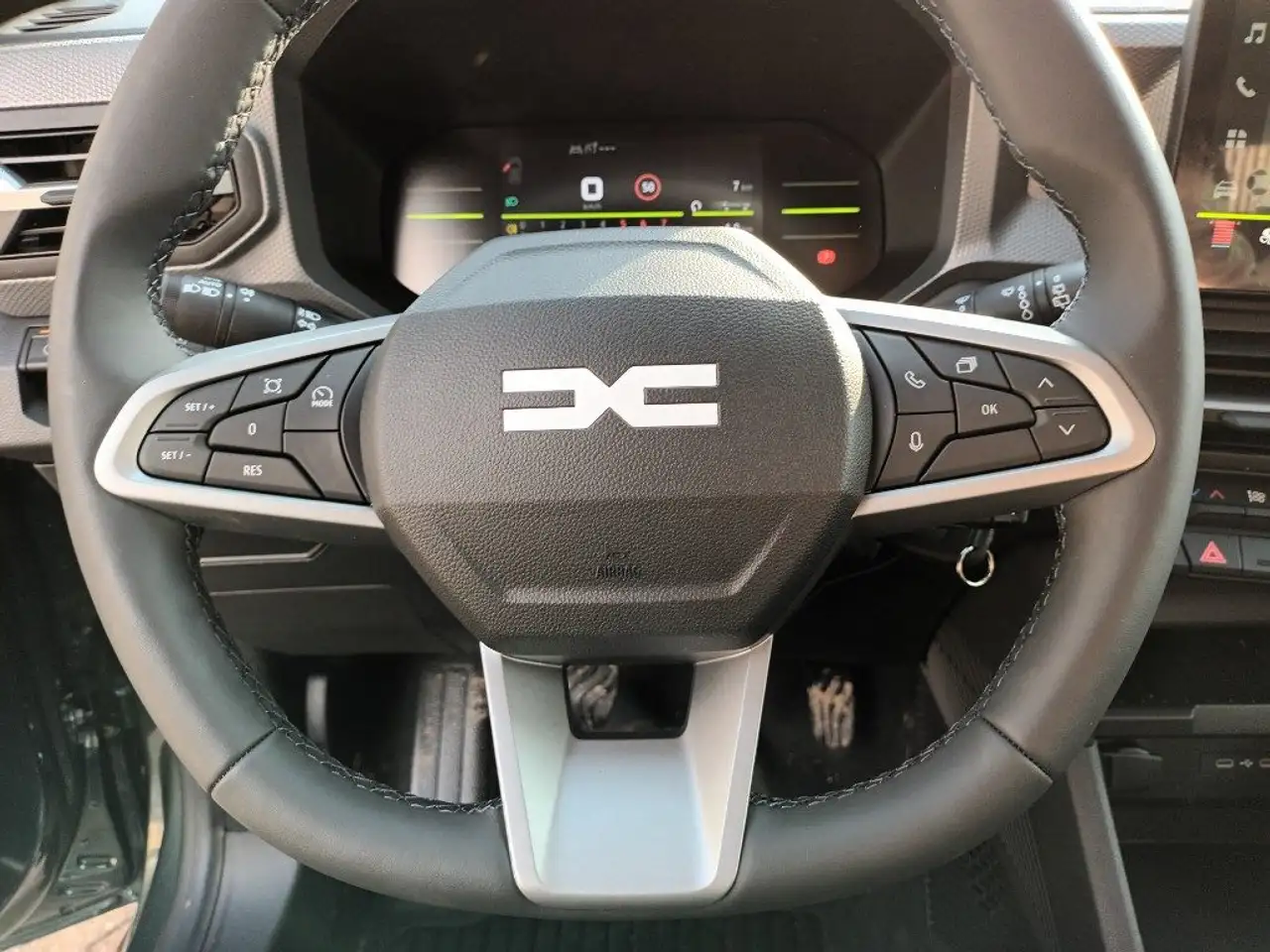 Dacia Duster 2026 — фото 15