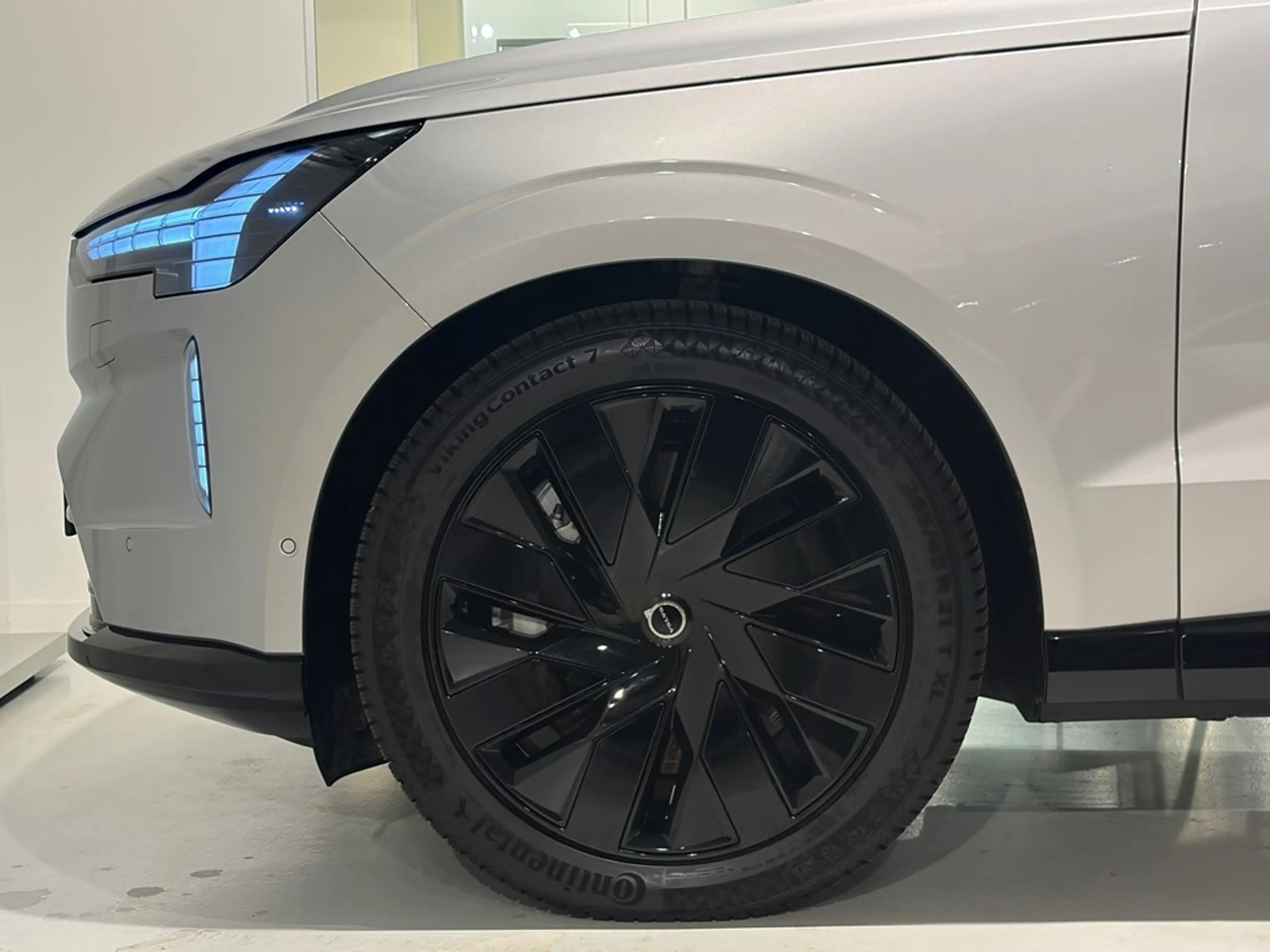 Volvo EX90 Ultra Twin Motor Performan + LUCHTVERING/TREKHAAK/ — photo 3
