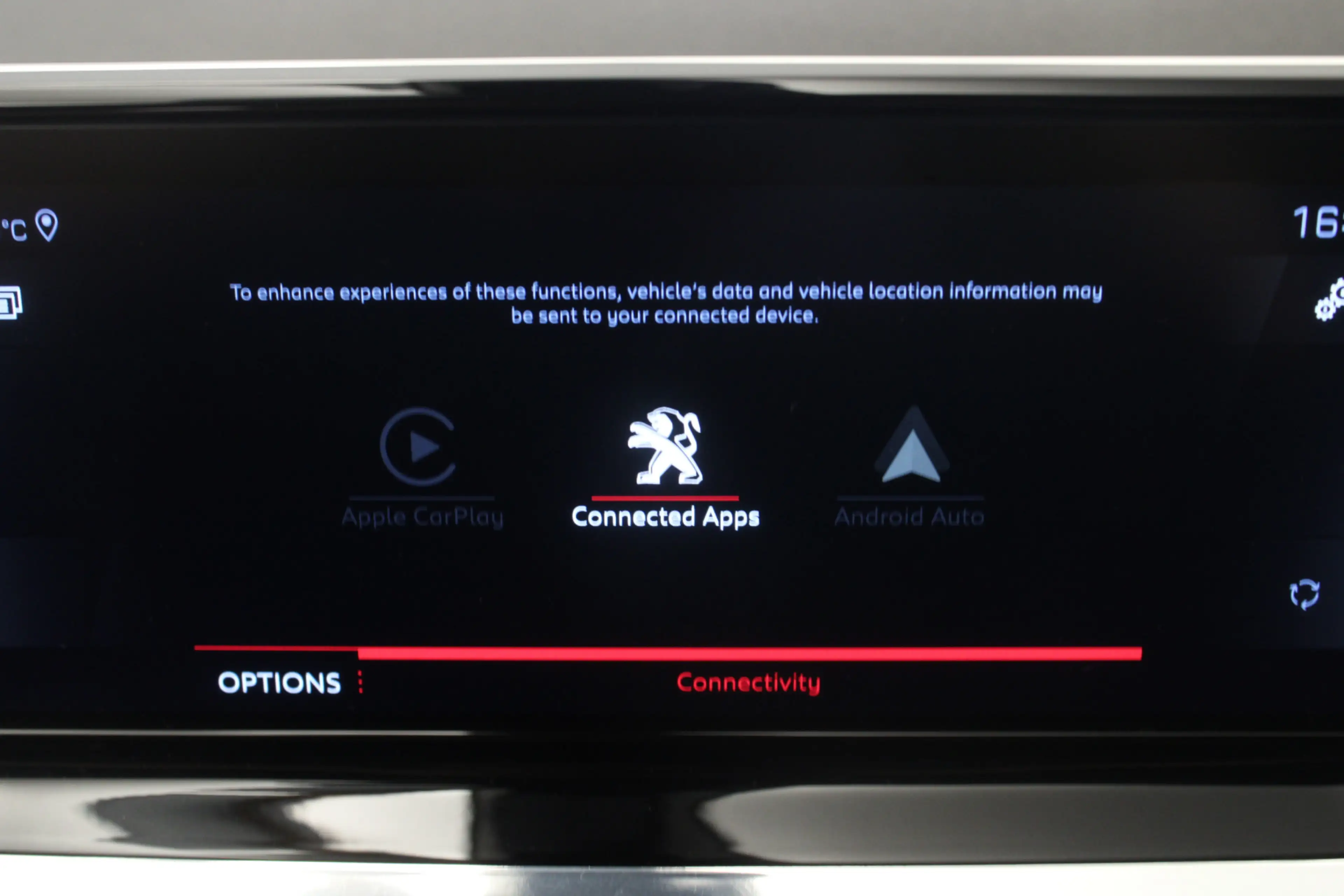 Peugeot 2008 1.2 PureTech GT — photo 6