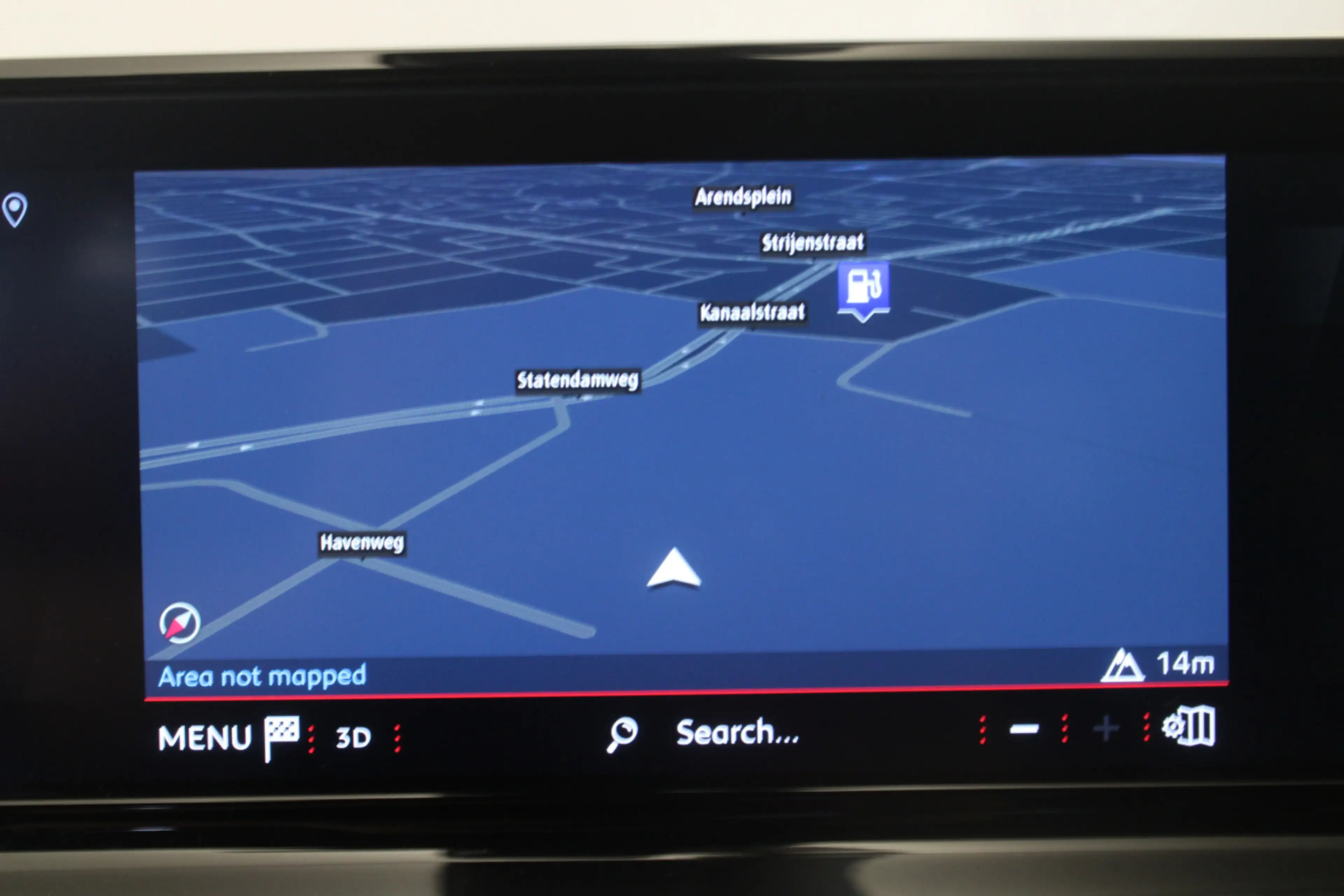 Peugeot 2008 1.2 PureTech GT — photo 4