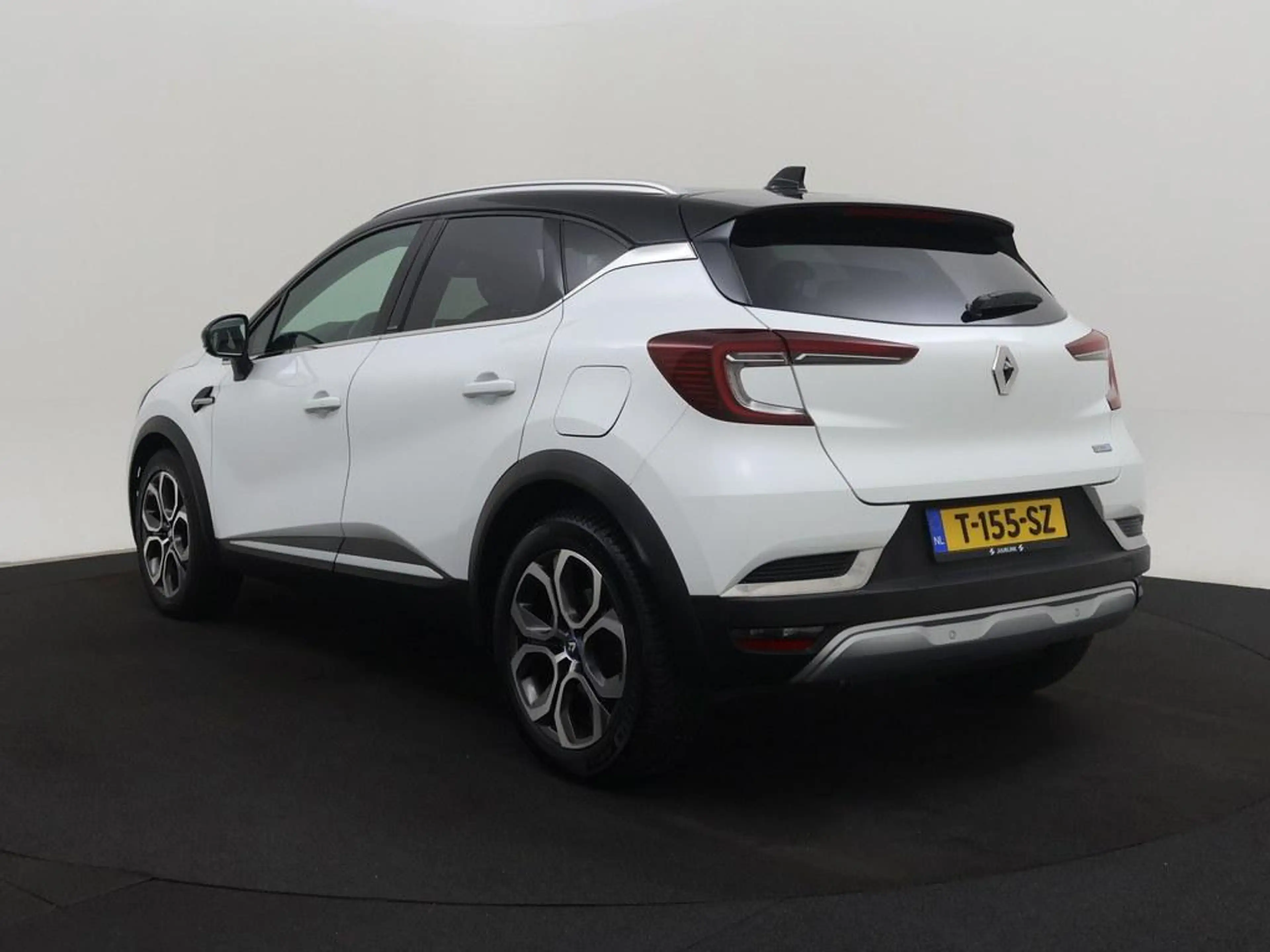 Renault Captur 1.6 E-Tech Plug-in Hybrid 160pk Intens Camera/Nav/ — photo 22