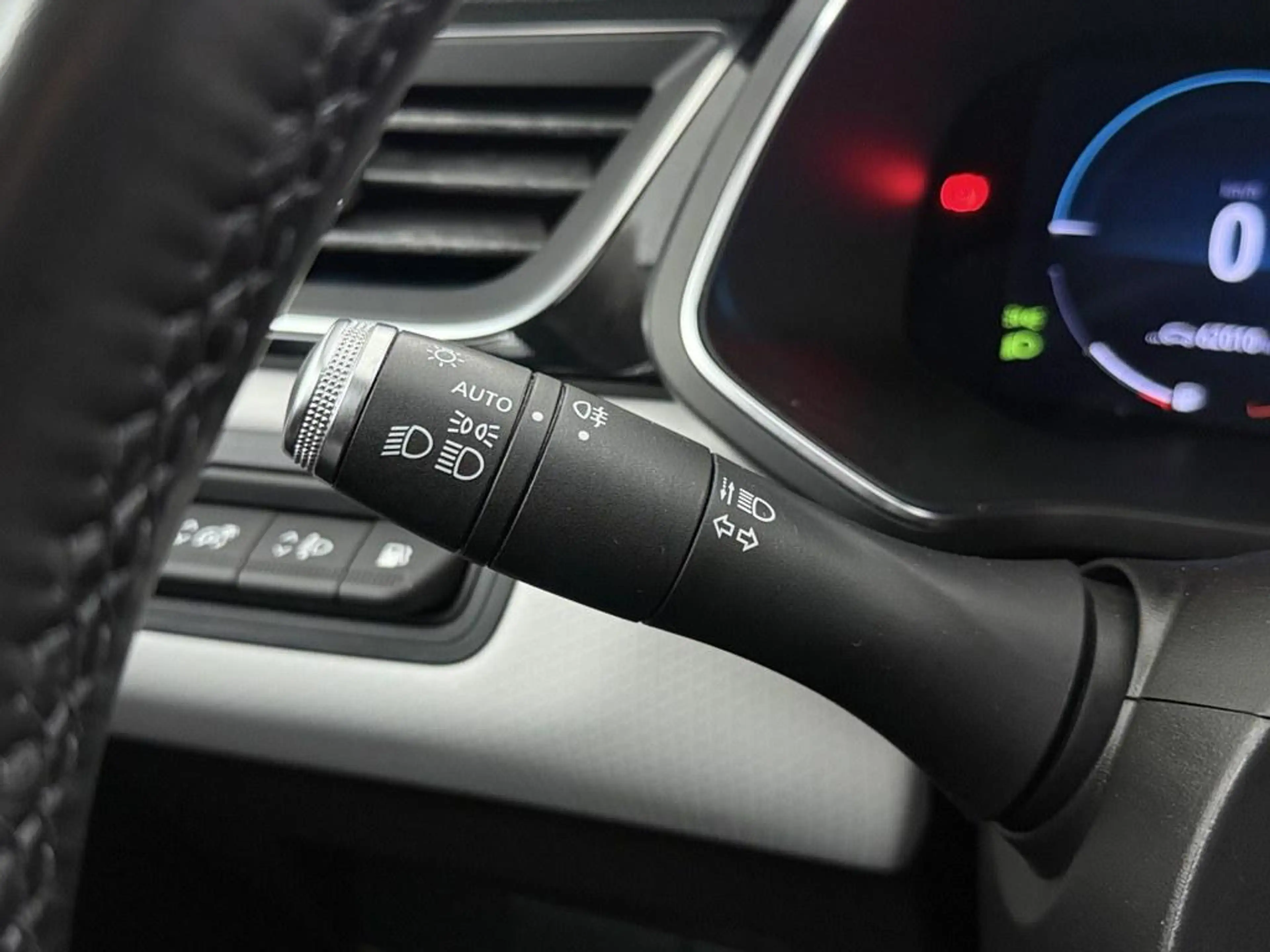 Renault Captur 1.6 E-Tech Plug-in Hybrid 160pk Intens Camera/Nav/ — photo 8
