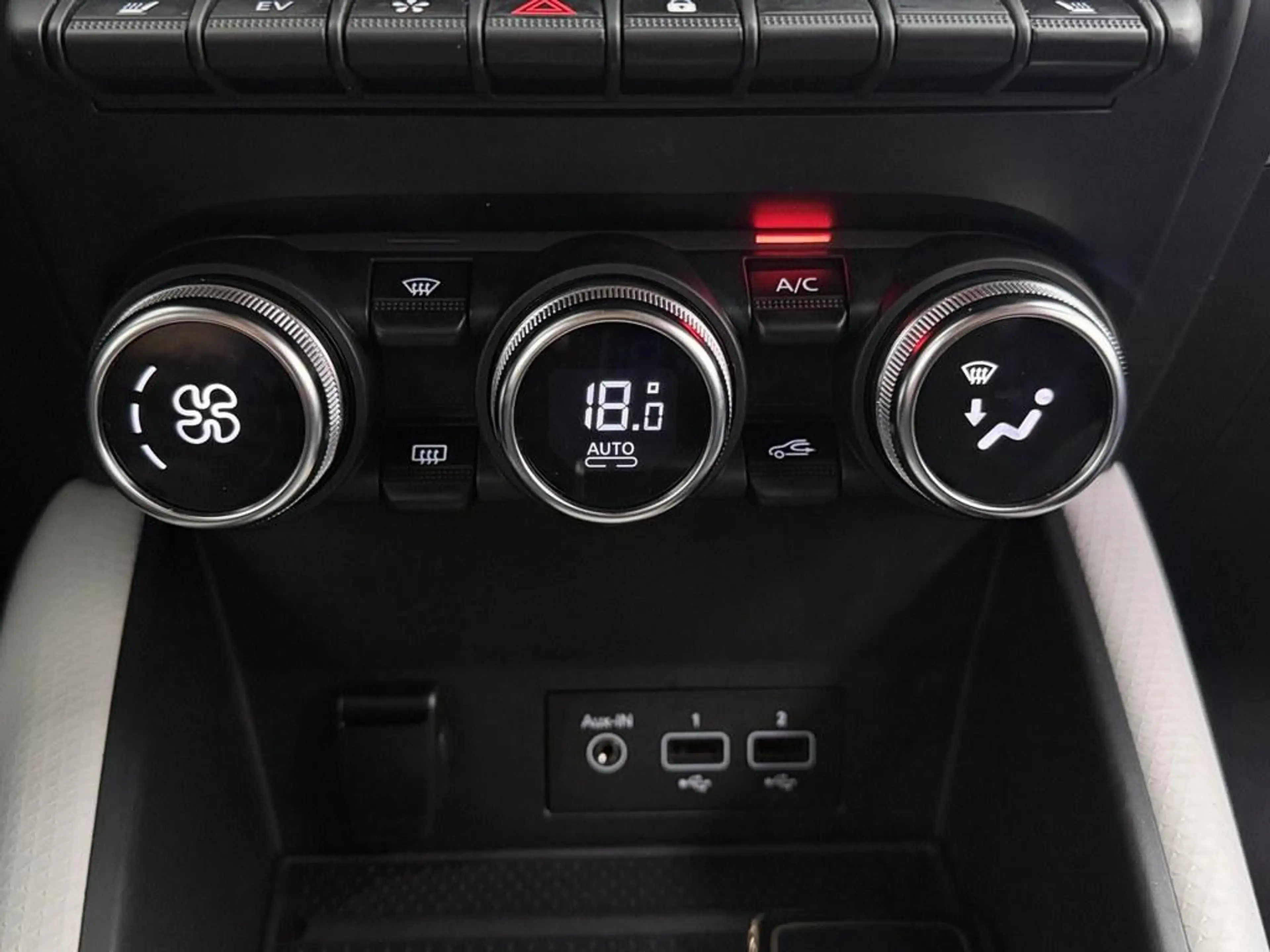 Renault Captur 1.6 E-Tech Plug-in Hybrid 160pk Intens Camera/Nav/ — photo 15