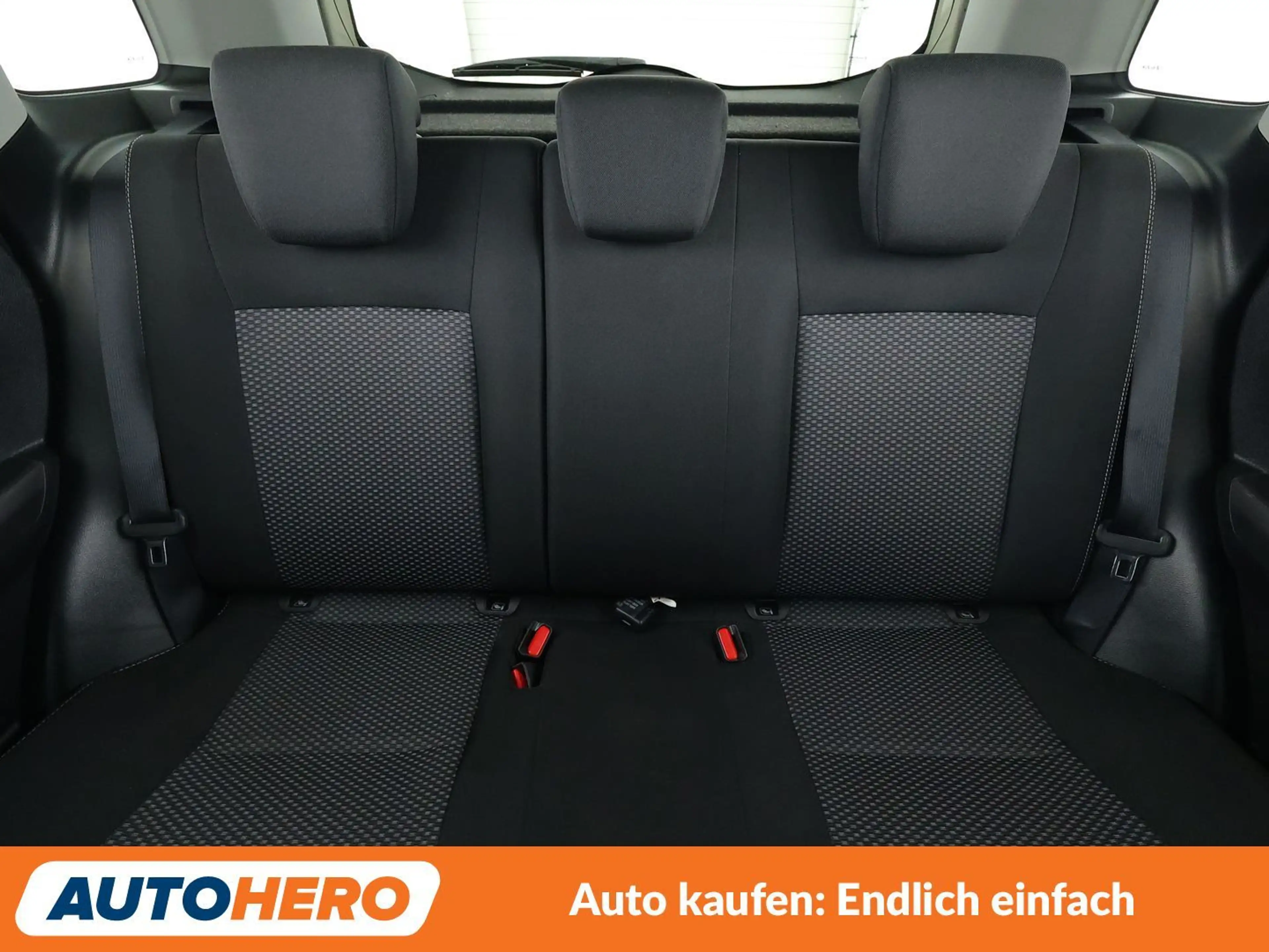 Suzuki Vitara 1.0 BoosterJet Comfort 4x4 Aut.*NAV*ACC*CAM*PDC* — photo 15