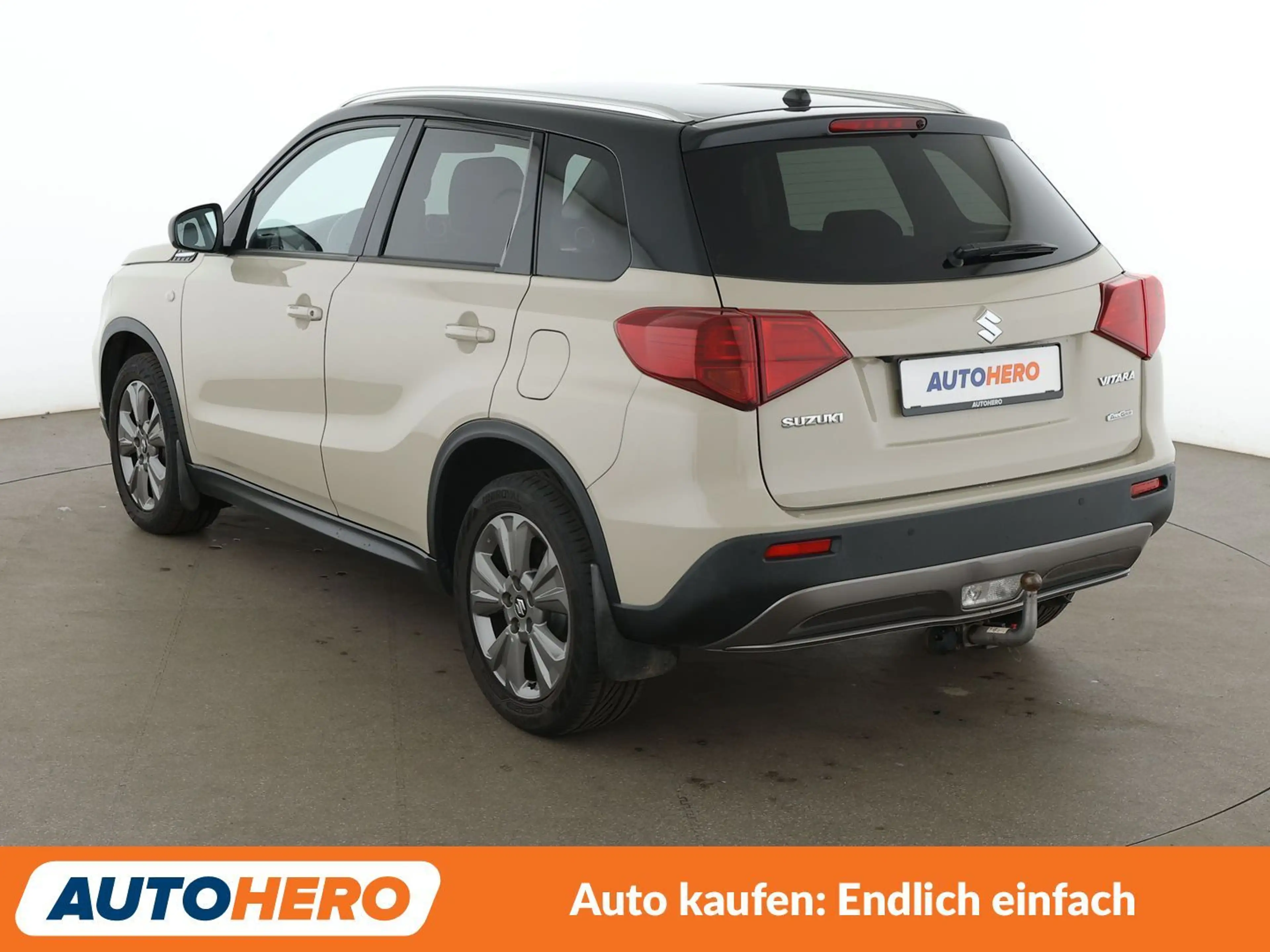 Suzuki Vitara 1.0 BoosterJet Comfort 4x4 Aut.*NAV*ACC*CAM*PDC* — photo 4