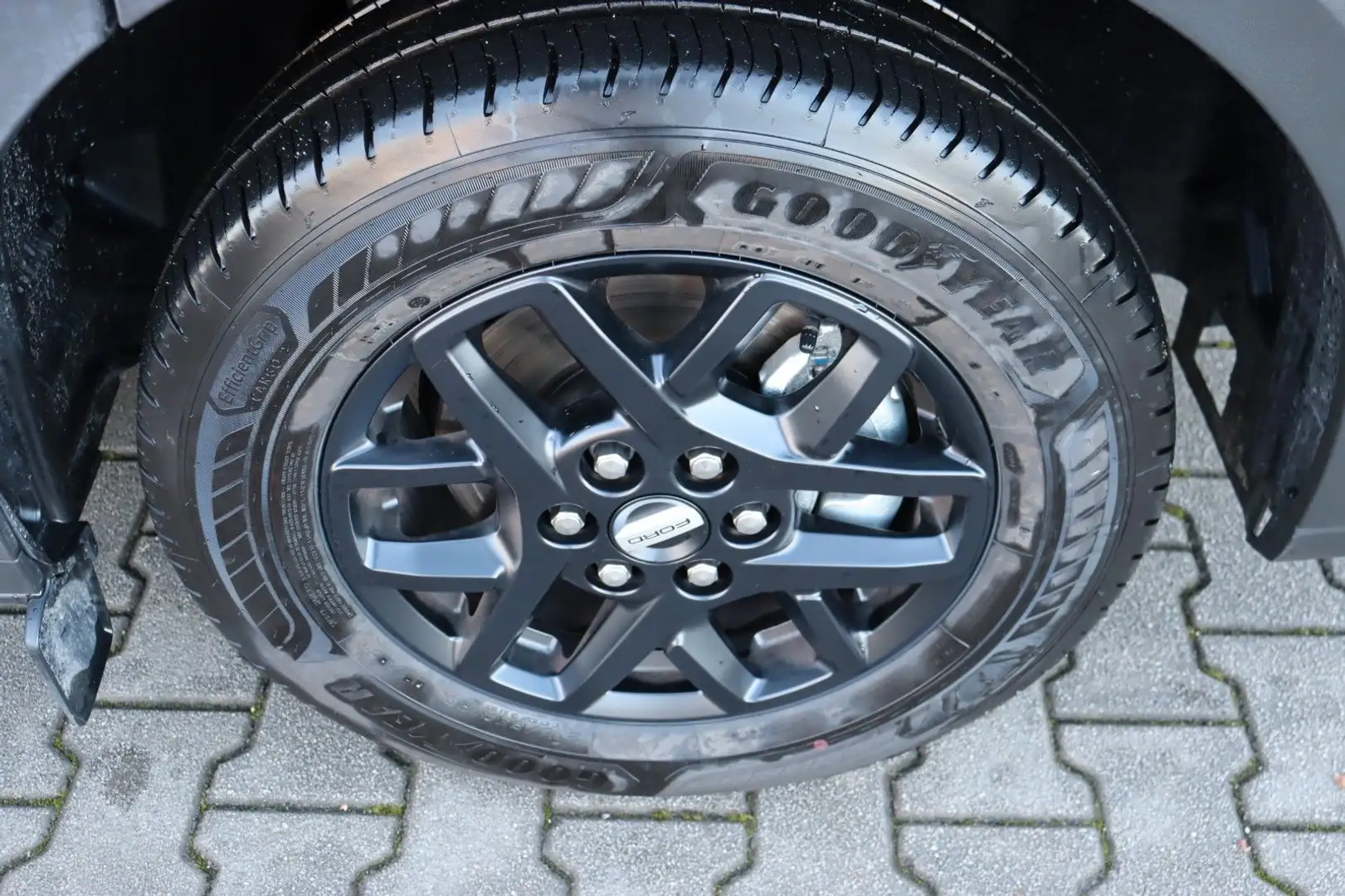Ford Transit Custom Kombi Trail 2.0 EcoBlue Weiß - 2