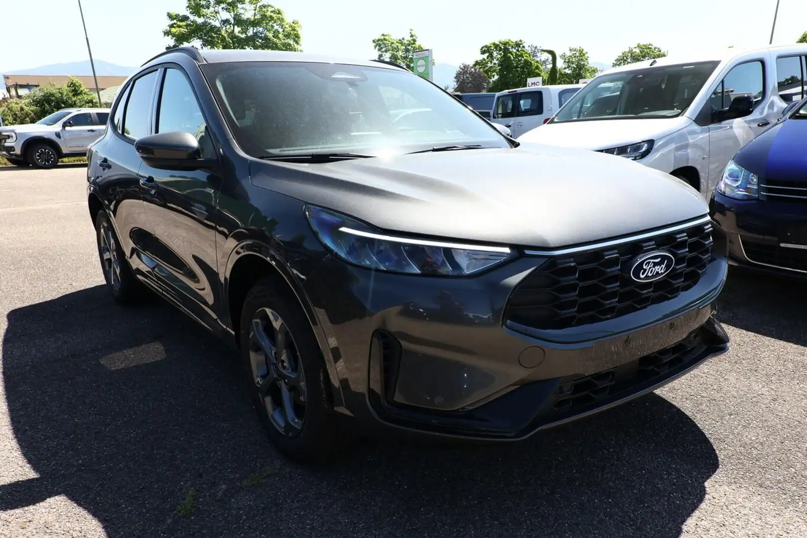 Ford Kuga ST-Line FHEV WinterP Nav LED Kam PDC 5J-Gar 132... Grau - 2