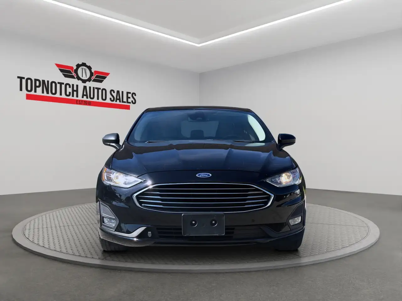 Ford Fusion снимка Ford Fusion