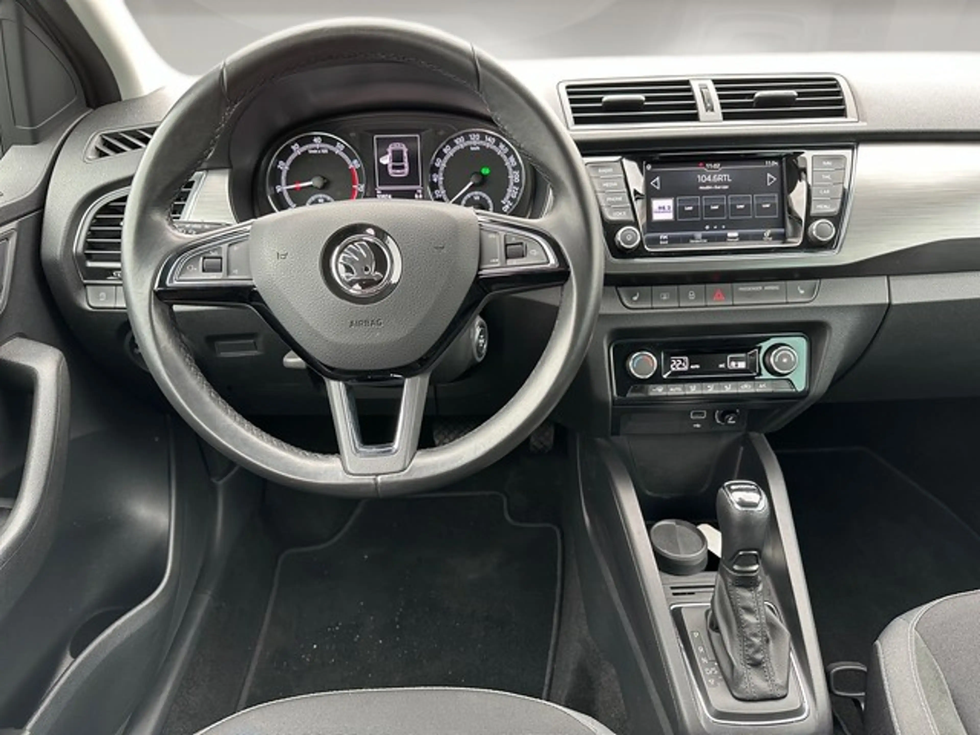 Skoda Fabia Combi 1.0TSI DSG Style BI-LED+NAVI+TEMPOMAT — photo 13