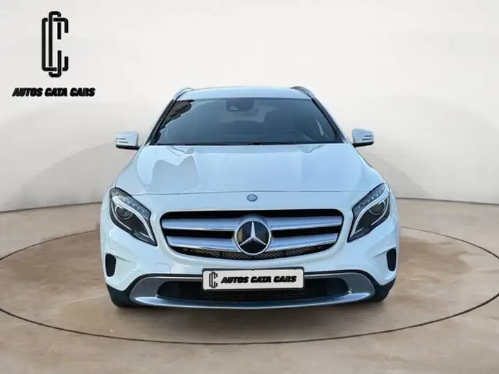 Mercedes-Benz GLA 2016, foto 8