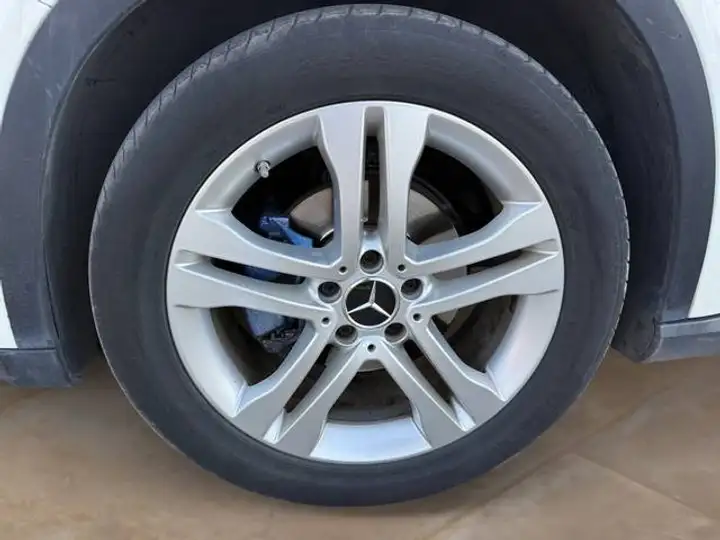 Mercedes-Benz GLA 2016, foto 15