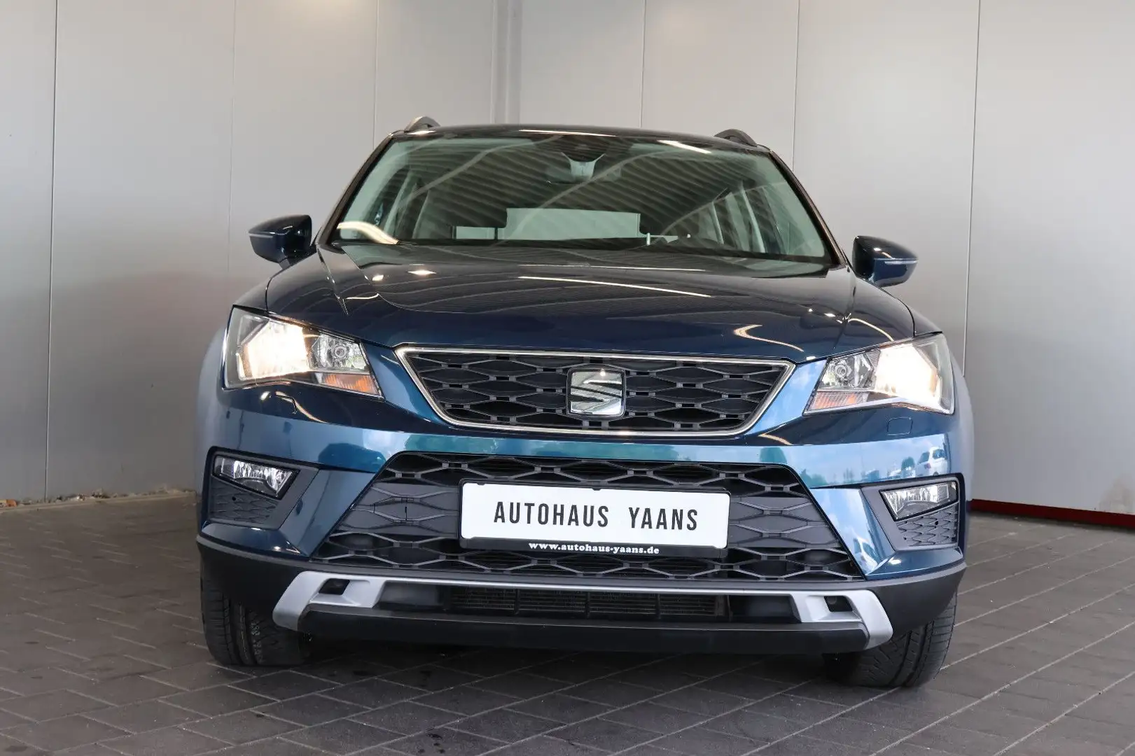 SEAT Ateca Style 1.6 TDI CARPLAY+FRONT+LANE+PDC+ALU Blau - 2