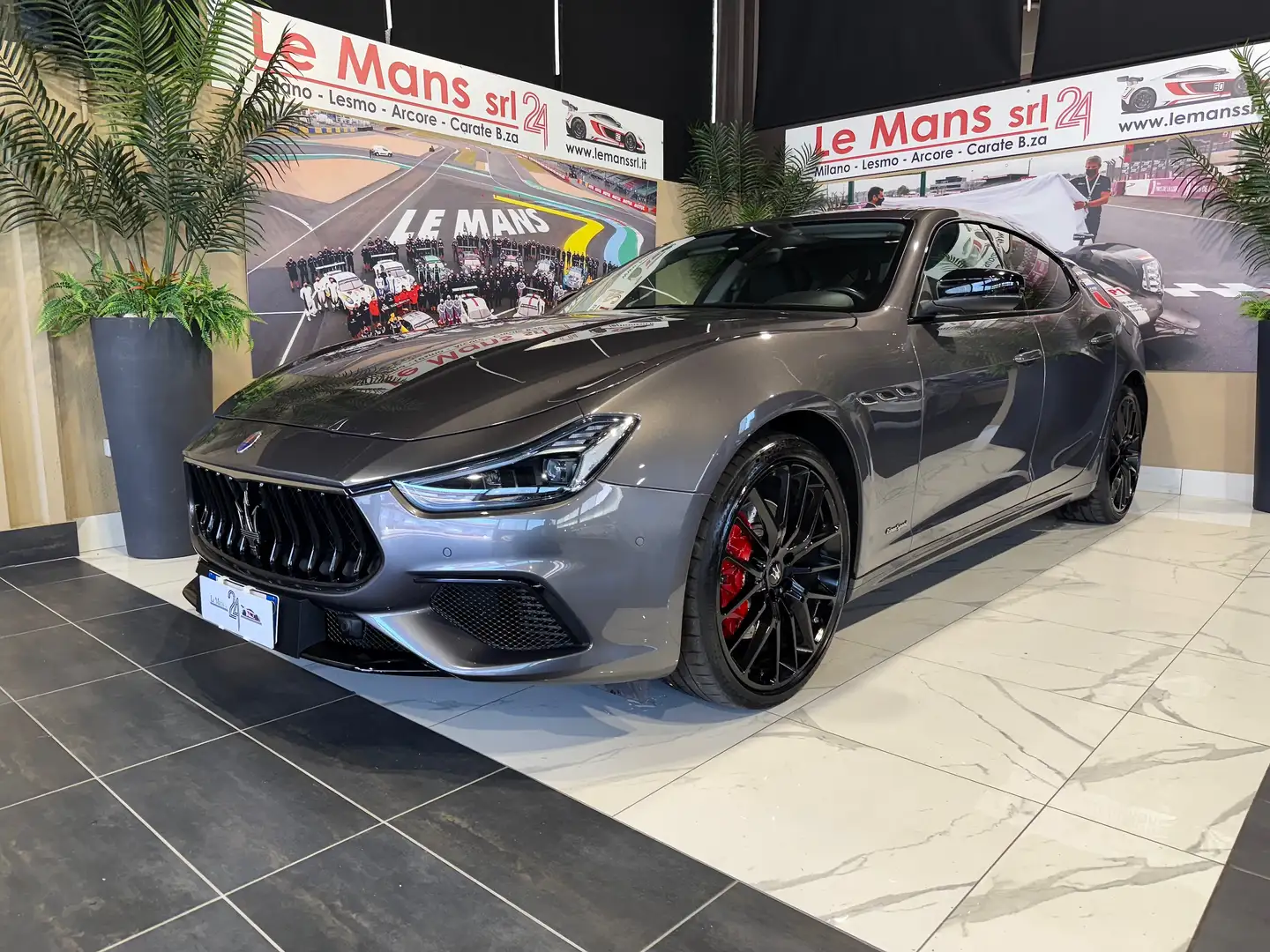 Maserati Ghibli *Riservata*3.0 V6 bt Gransport 350cv Gris - 1