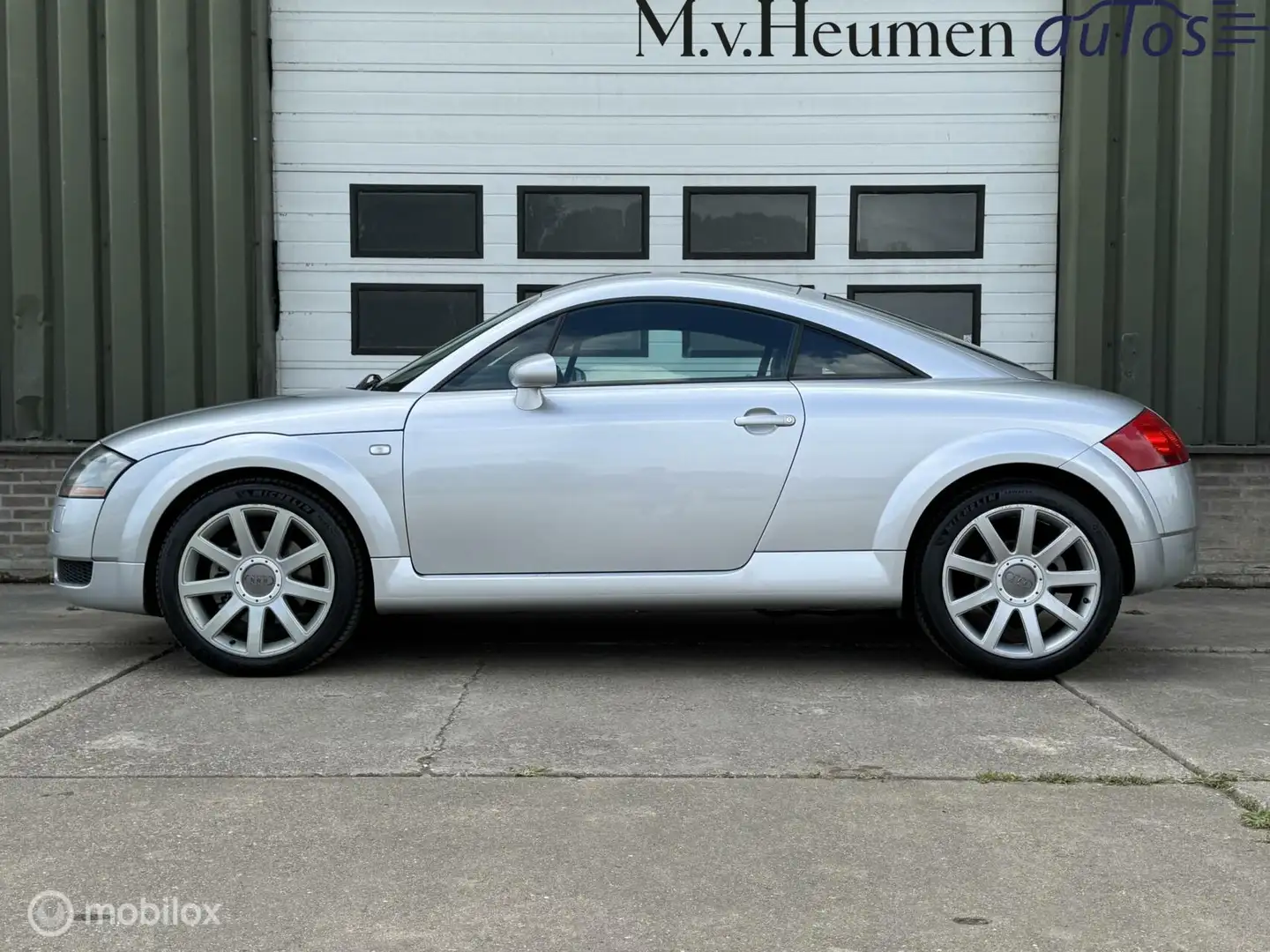 Audi TT 1.8 5V Turbo 225PK quattro ORG. NED Leder Nieuwe A Grijs - 2