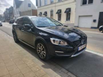 V60 Cross Country 2.0 D3 Summum