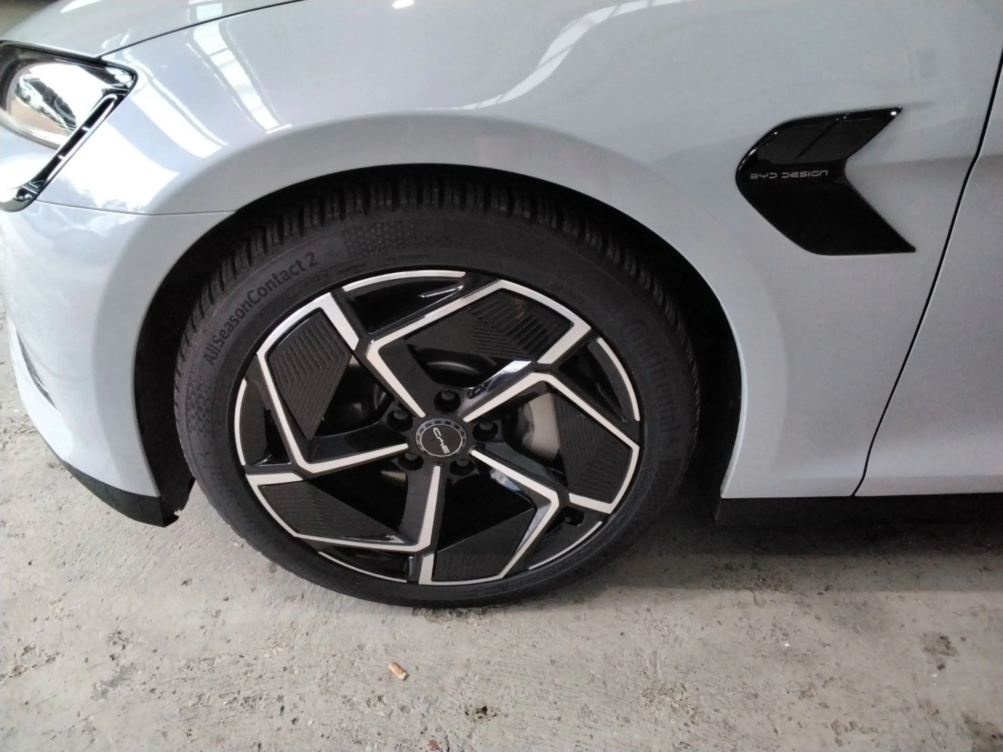 BYD Seal RWD DESIGN 82,5 KWH NAVI/LED/360°/SPORT/DAB — photo 7