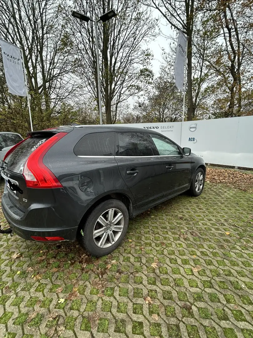 Volvo XC60 2.0 D3 Dynamic Edition - 2