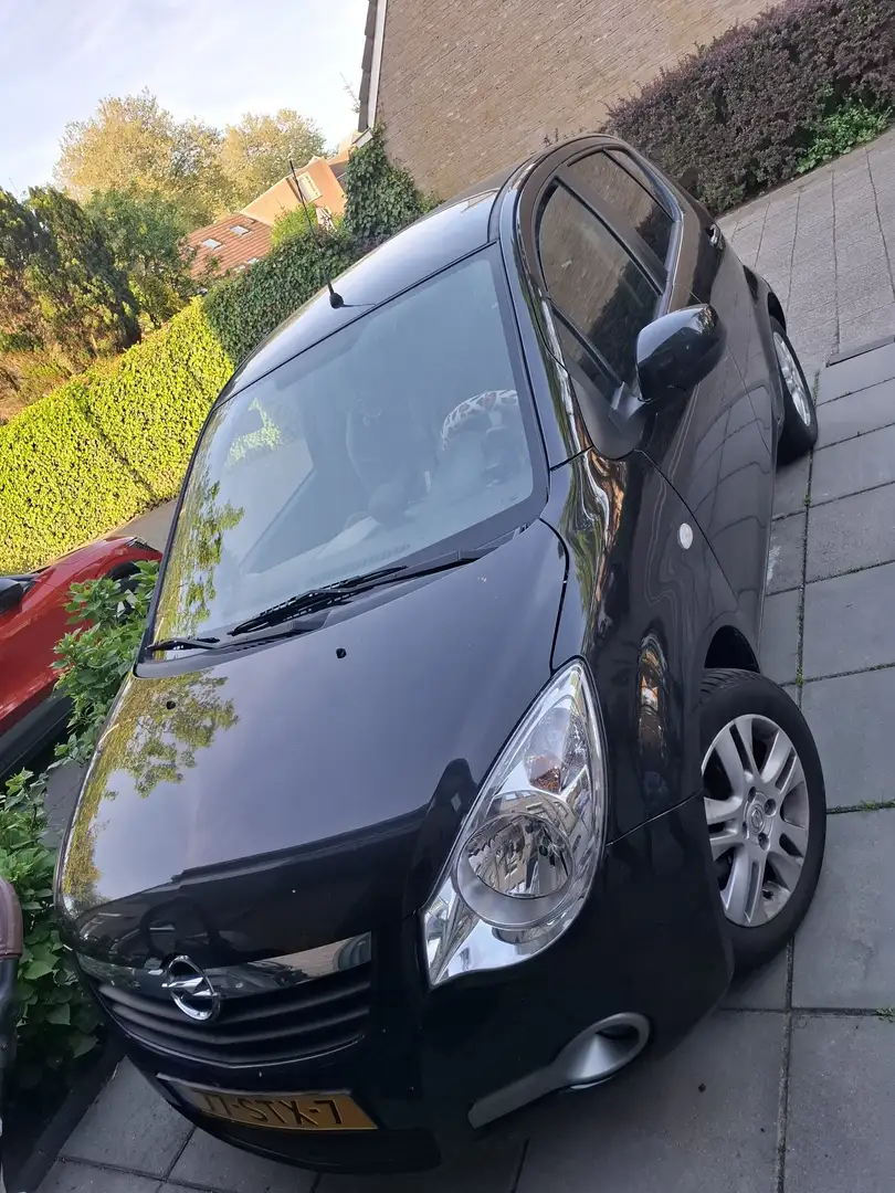 Opel Agila 1.0 Edition Zwart - 1