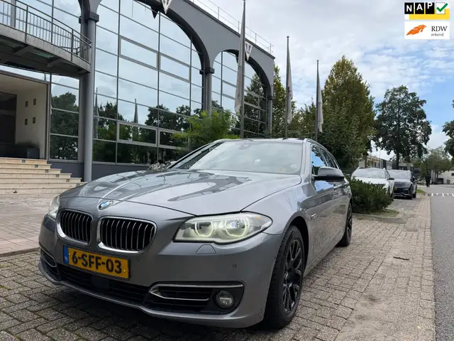 BMW 528 5-serie Touring 528i aut /panod./leer/navi/head up