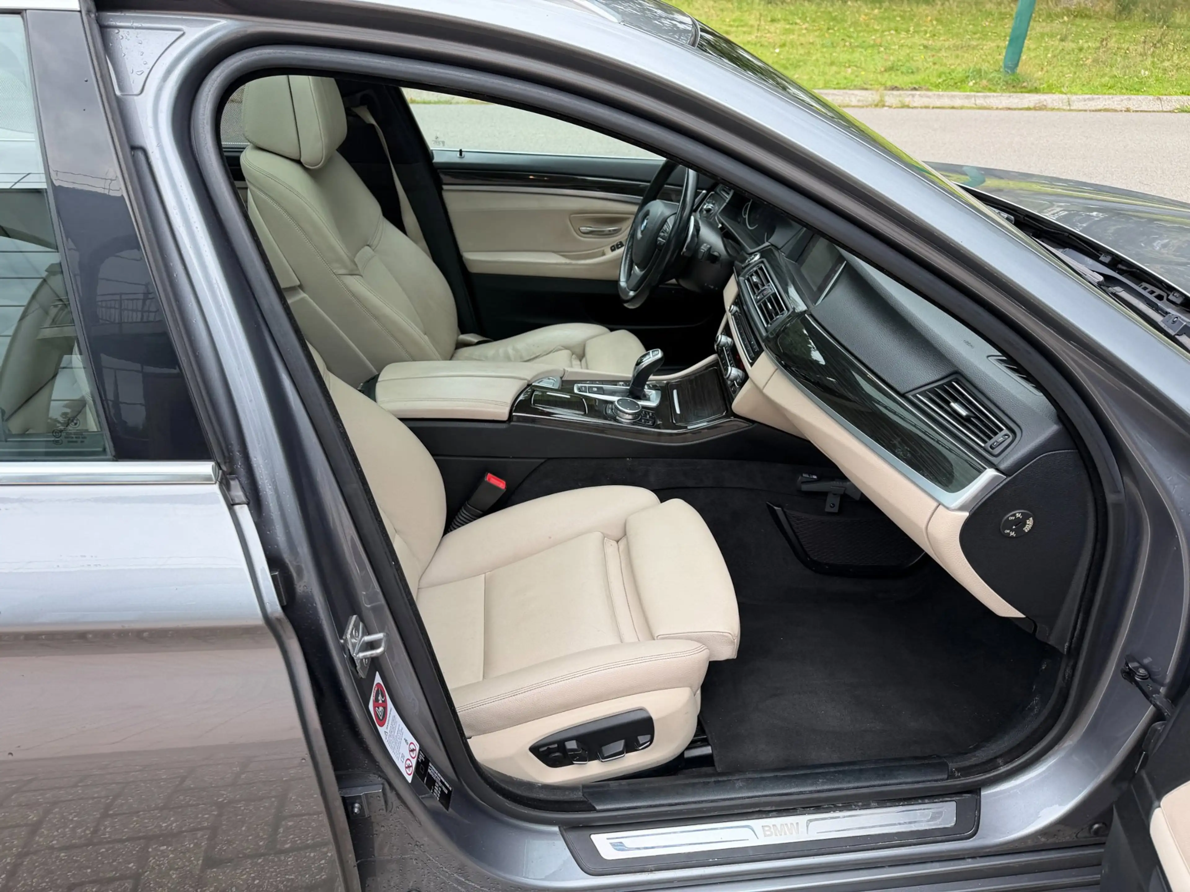 BMW 528 5-serie Touring 528i aut /panod./leer/navi/head up — photo 5