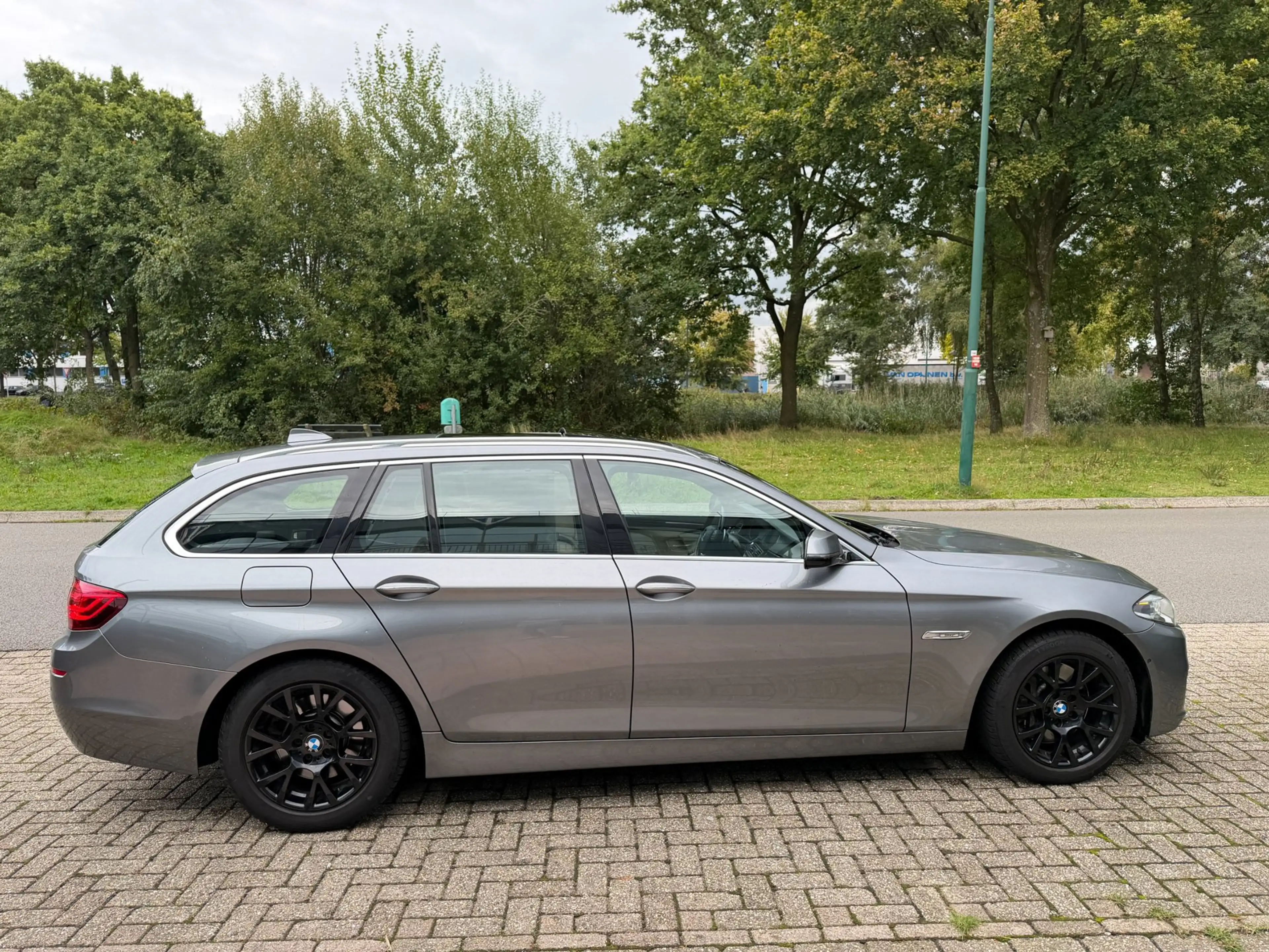BMW 528 5-serie Touring 528i aut /panod./leer/navi/head up — photo 4