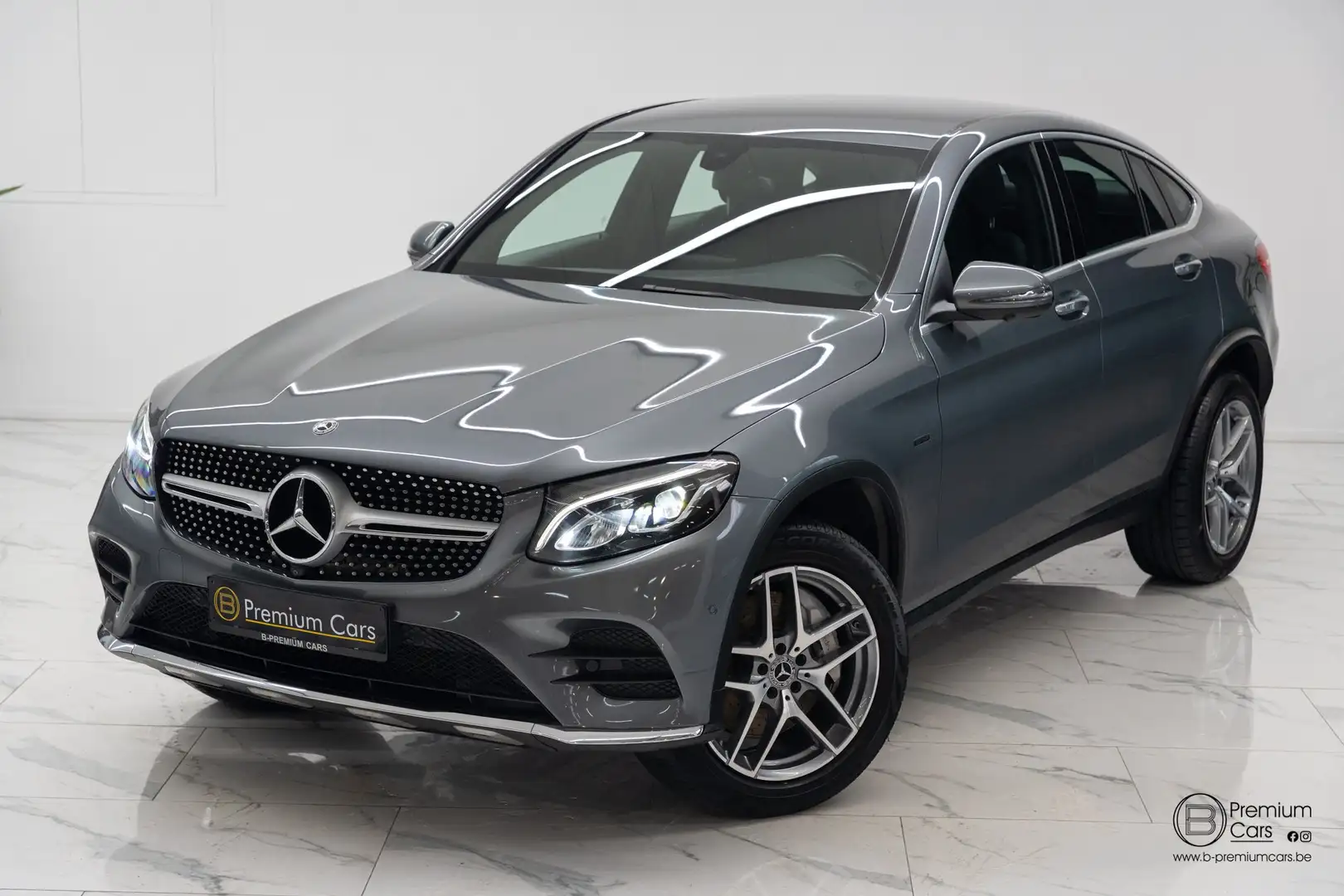 Mercedes-Benz GLC 350 e Coupe 4Matic 7G AMG Line! Camera 360, Led! Grijs - 2