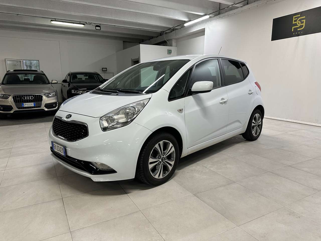 Kia Venga Venga 1.4 crdi Cool 90cv E6