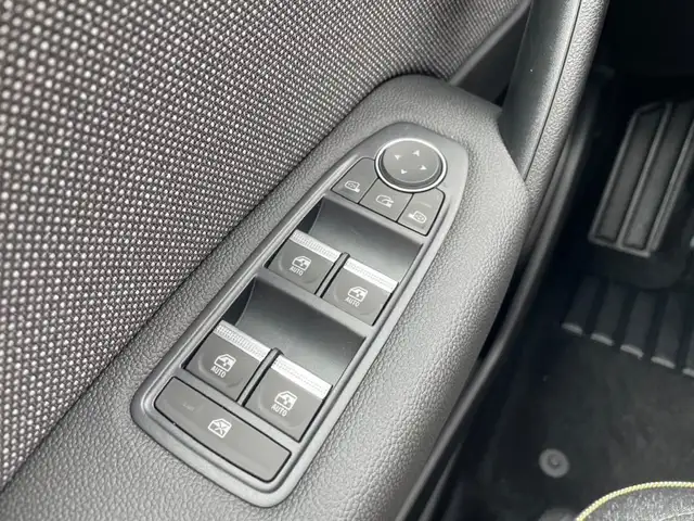 Renault Captur view 12