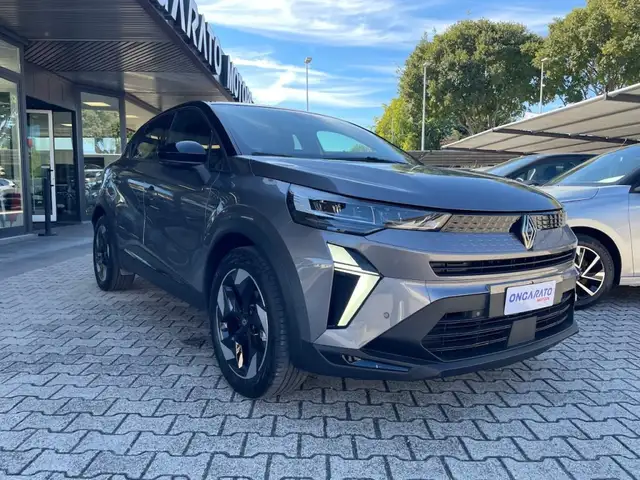 Renault Captur view 3