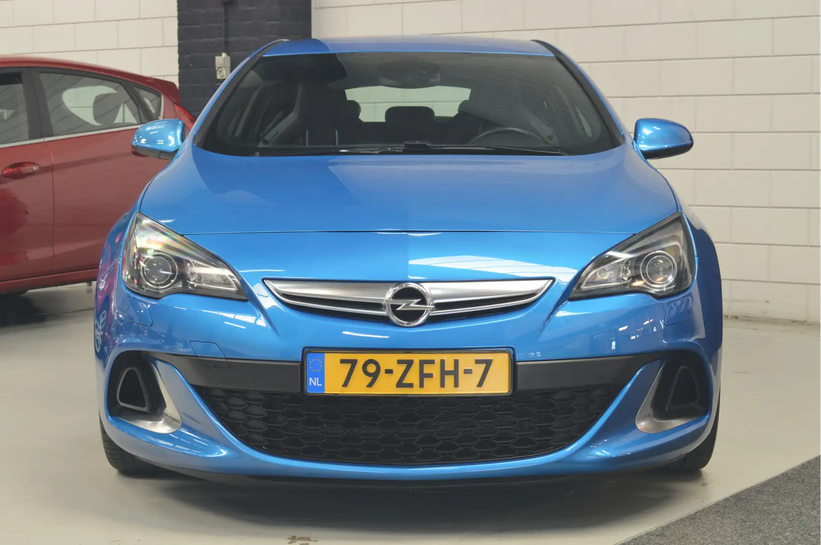 Opel Astra GTC 2.0 Turbo OPC // 113.000 km // N.A.P. // 1ste Bleu - 2