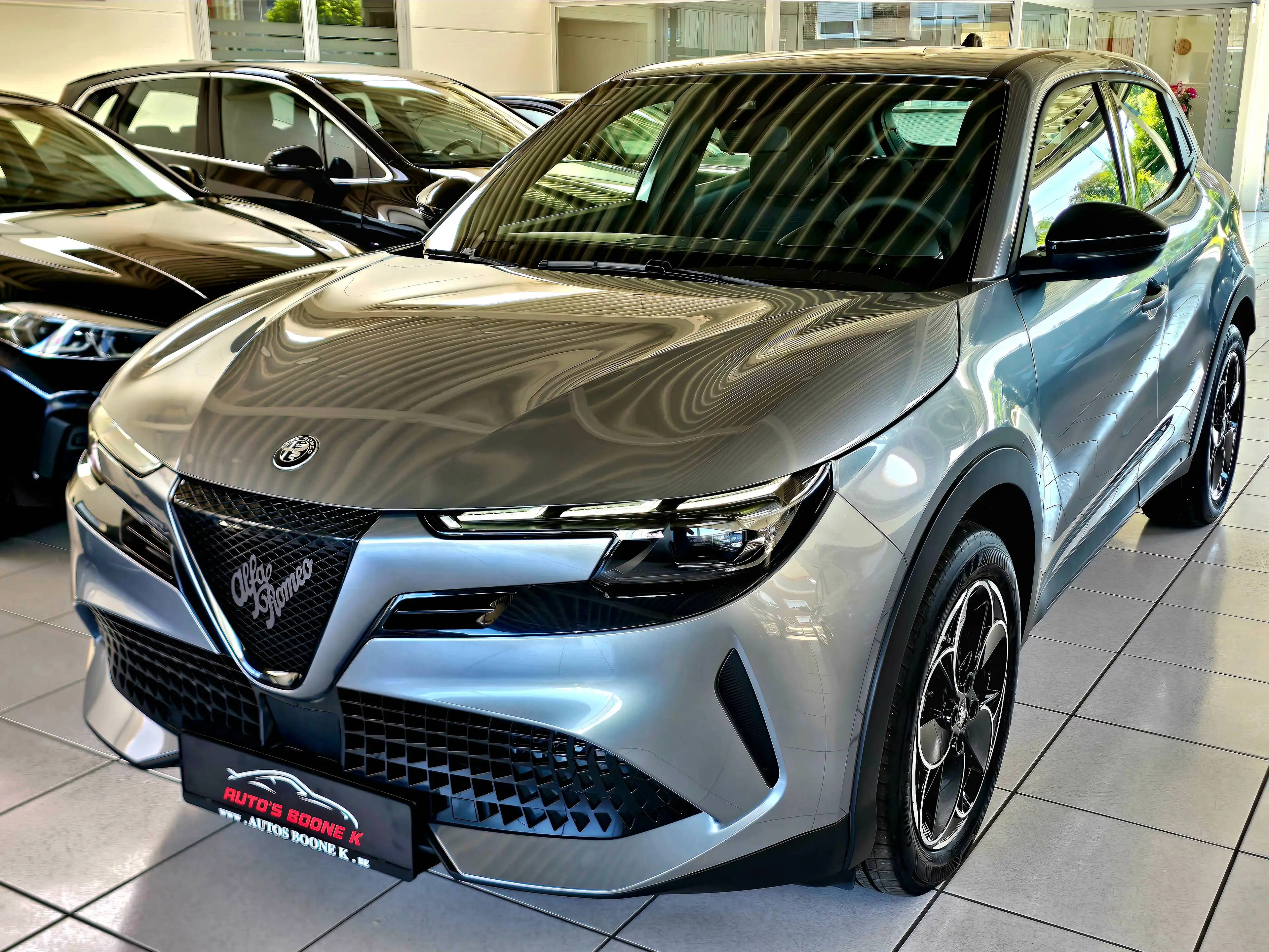 Alfa Romeo Junior e-Junior 54 kWh Elettrica / ✔️10000km!! /✔️ Fabrieksgarantie — photo 3