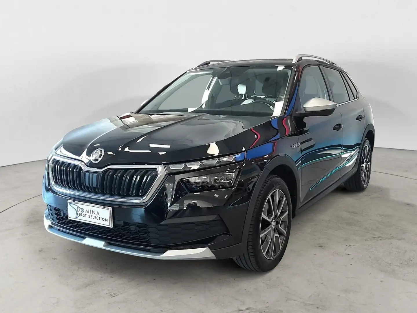 Skoda Kamiq 1.0 TSI 110 CV ScoutLine Negro - 1