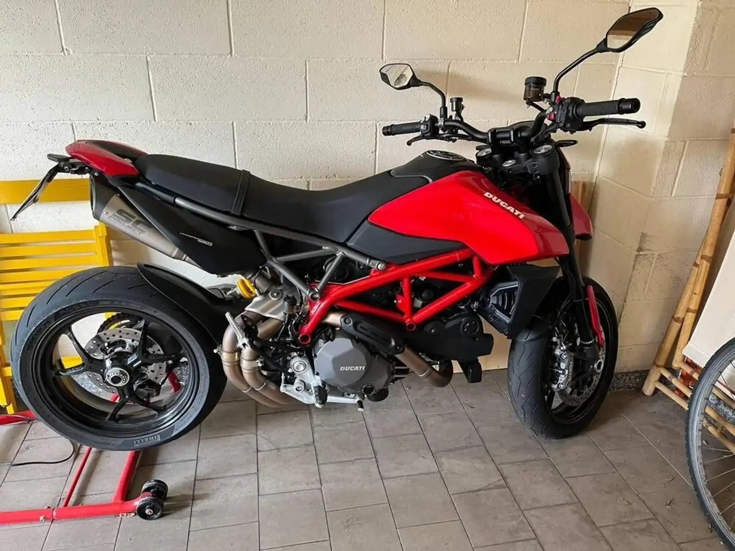 Ducati Hypermotard 950 Rosso - 1
