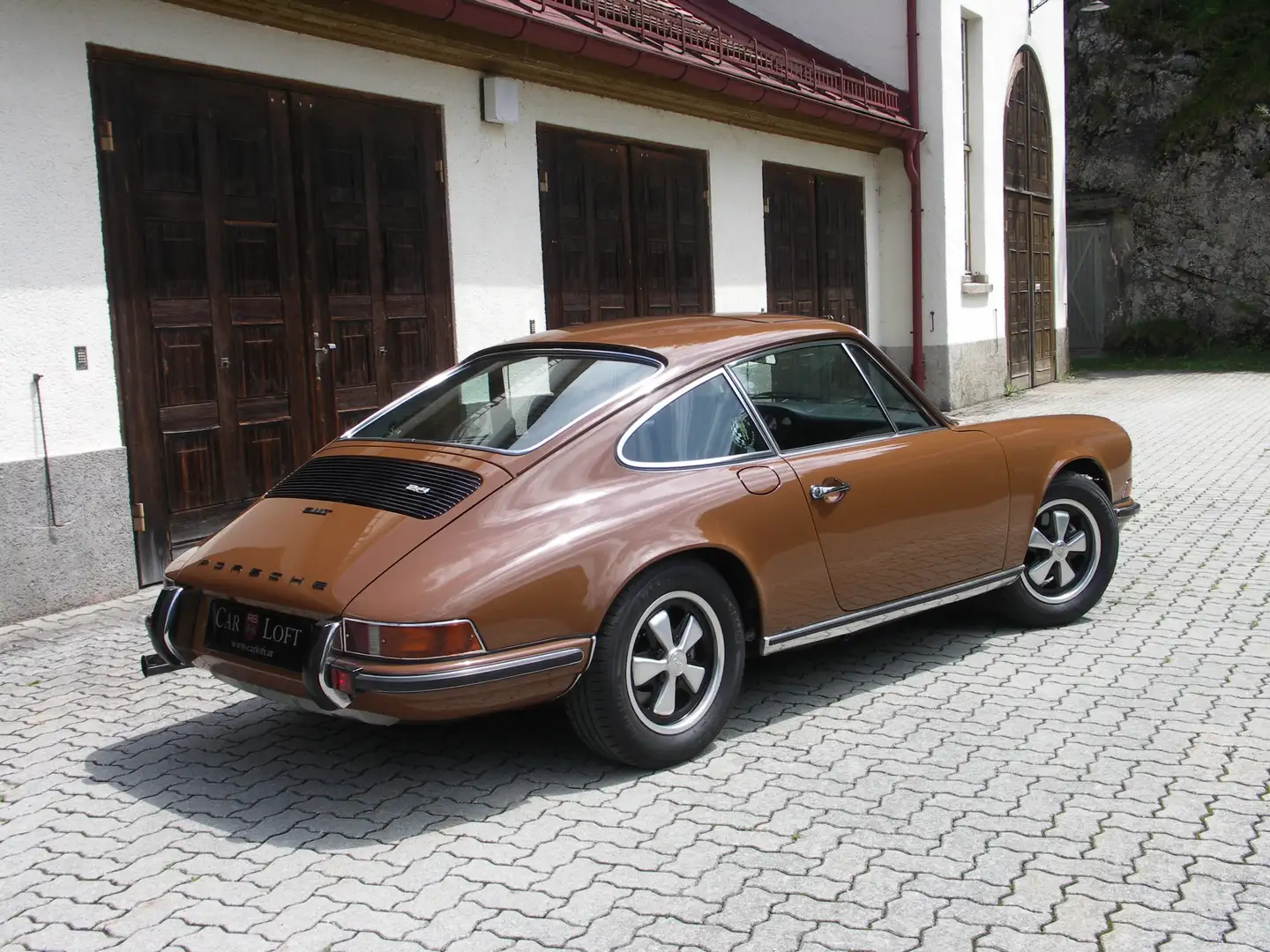 Porsche 911 T 2.4 Ölklappe Braun - 2