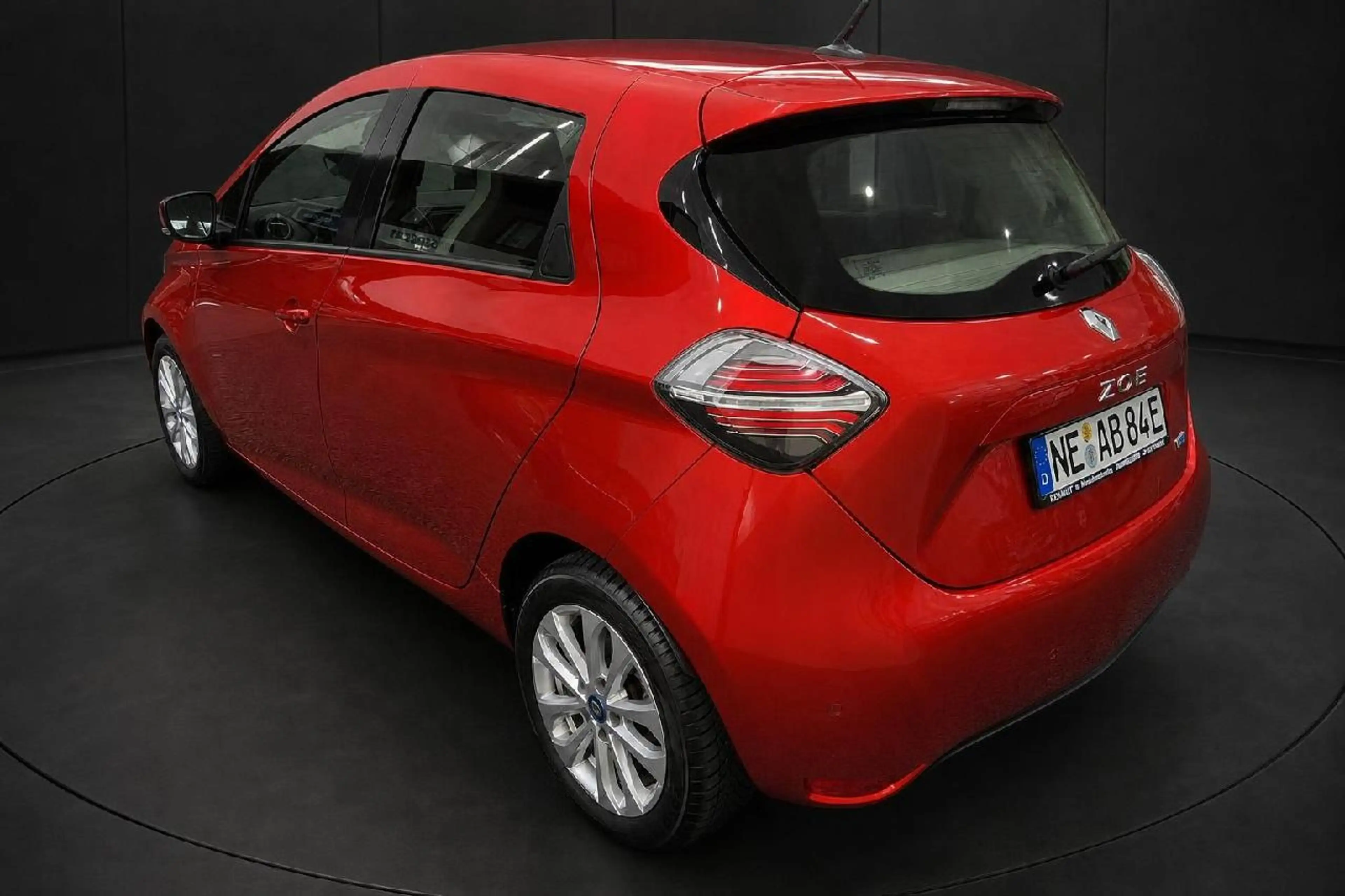 Renault ZOE R135 Intens — photo 4