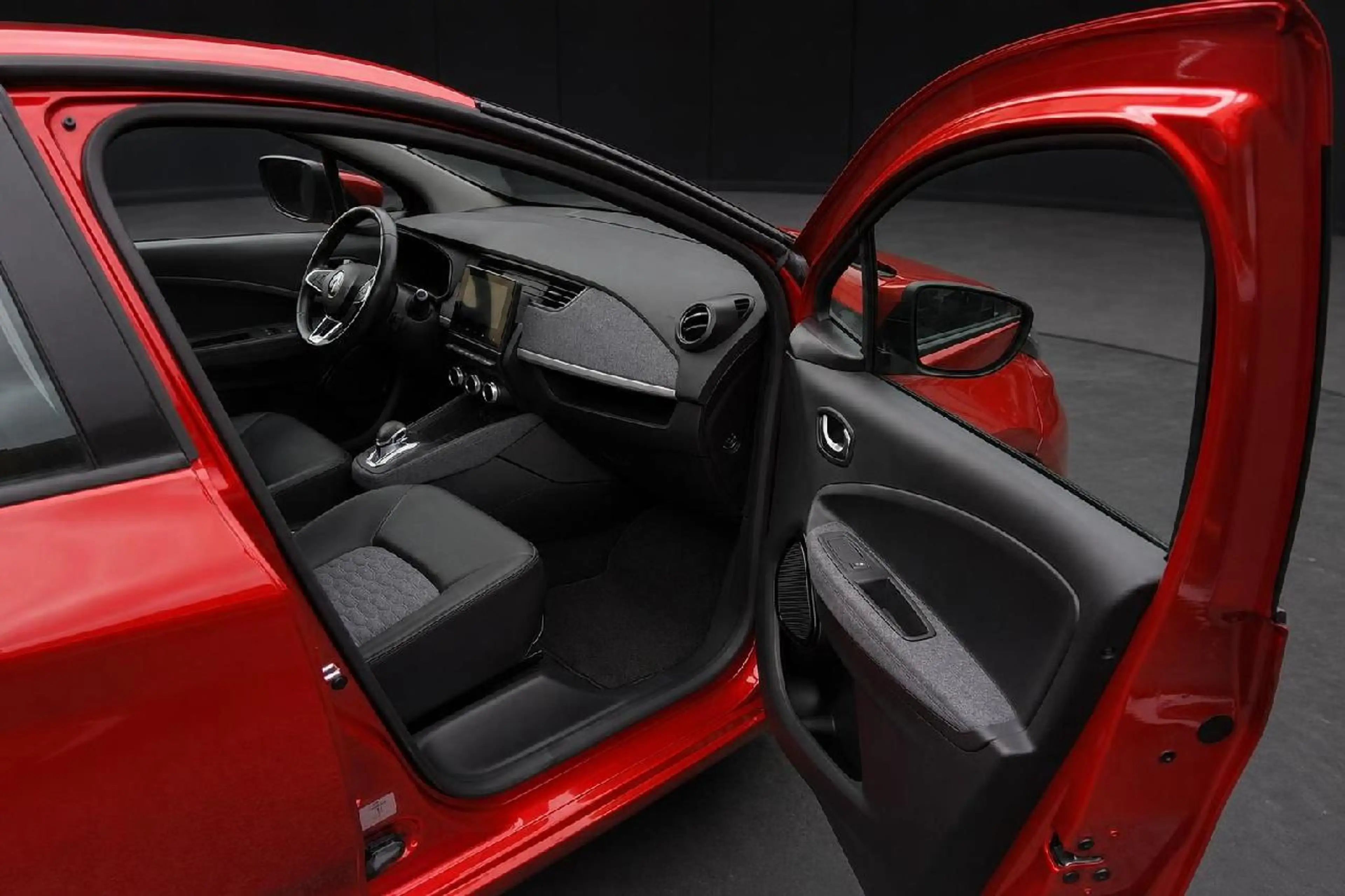 Renault ZOE R135 Intens — photo 9