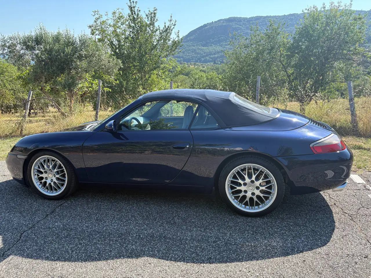 Porsche 911 IV Carrera 996 Cabrio Cabrio 3.4 Carrera, foto 2