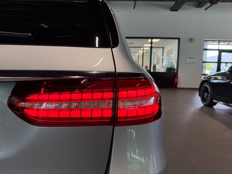 Mercedes-Benz E 53 AMG AMG E 53 4M+ T PANO+HUD+BURMESTER+AHK — photo 9