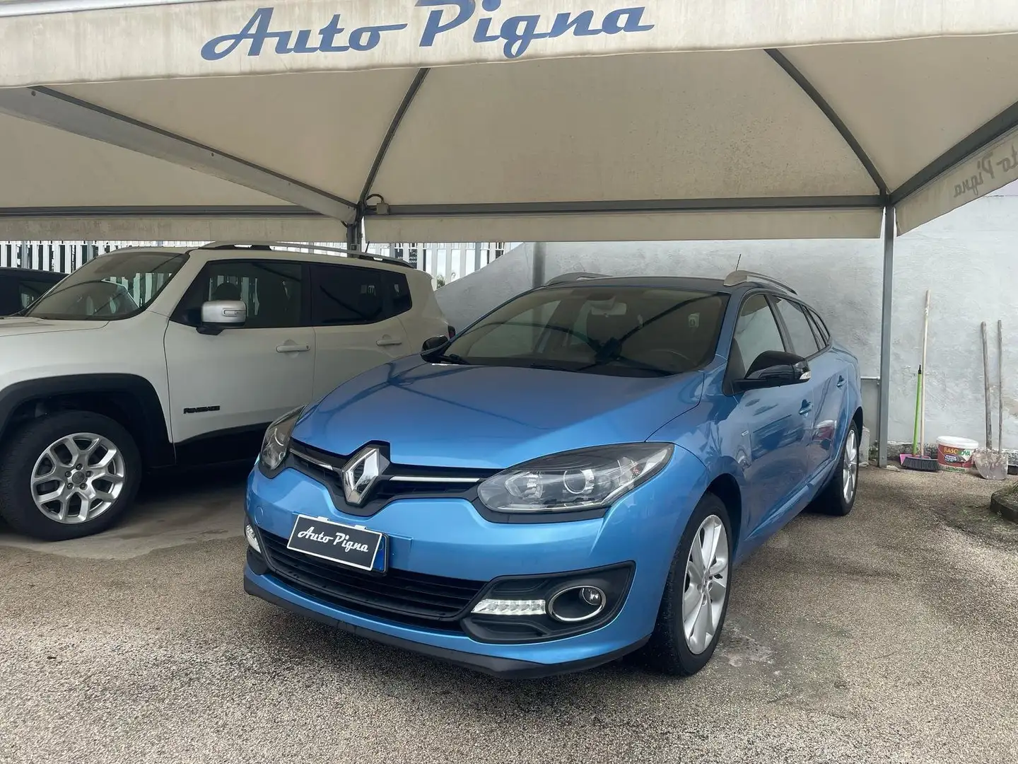 Renault Megane Megane SporTour 1.5 dci Limited 110cv Blu/Azzurro - 1
