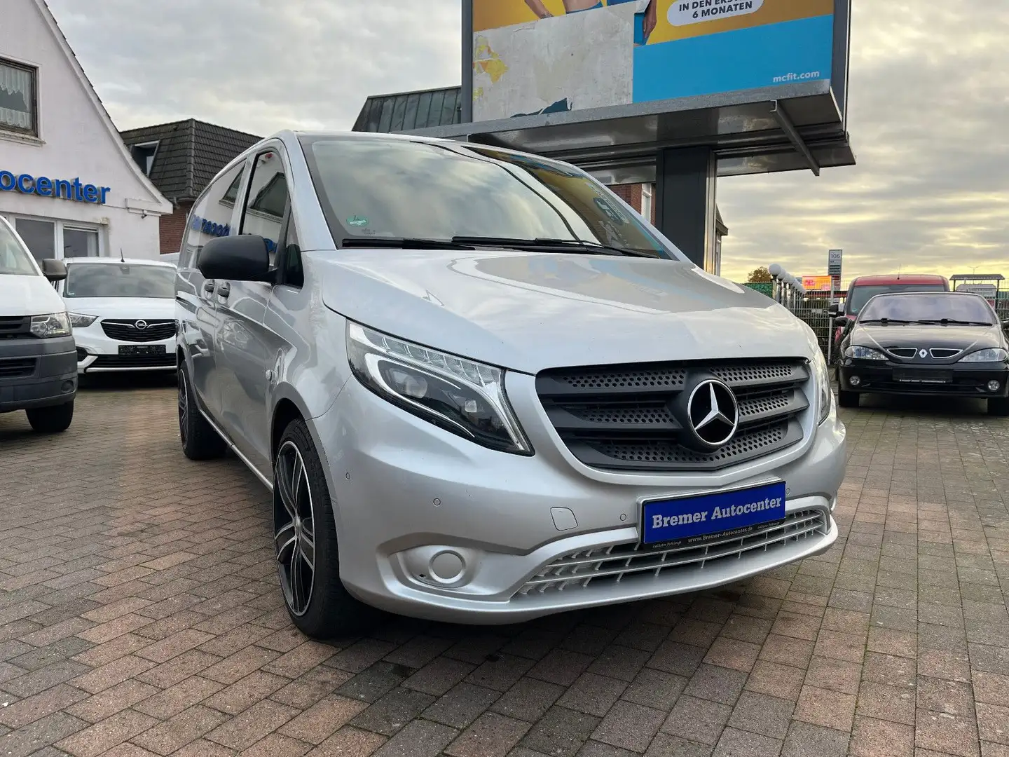 Mercedes-Benz Vito 116 CDI,20",Auto,LED,PDC,Navi,178000Km,6Sit Silber - 2