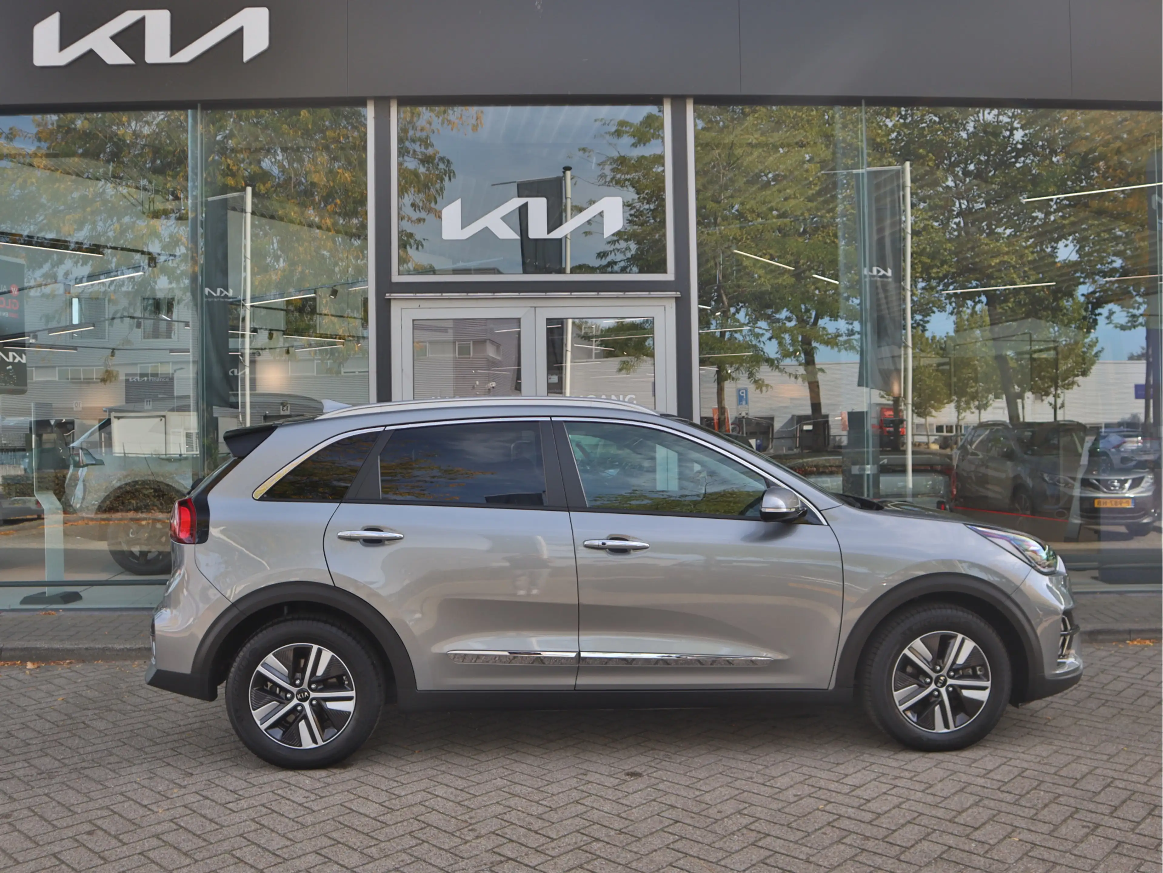 Kia Niro 1.6 GDi PHEV Plug-In-Hybrid ExecutiveLine 26.963km — photo 5