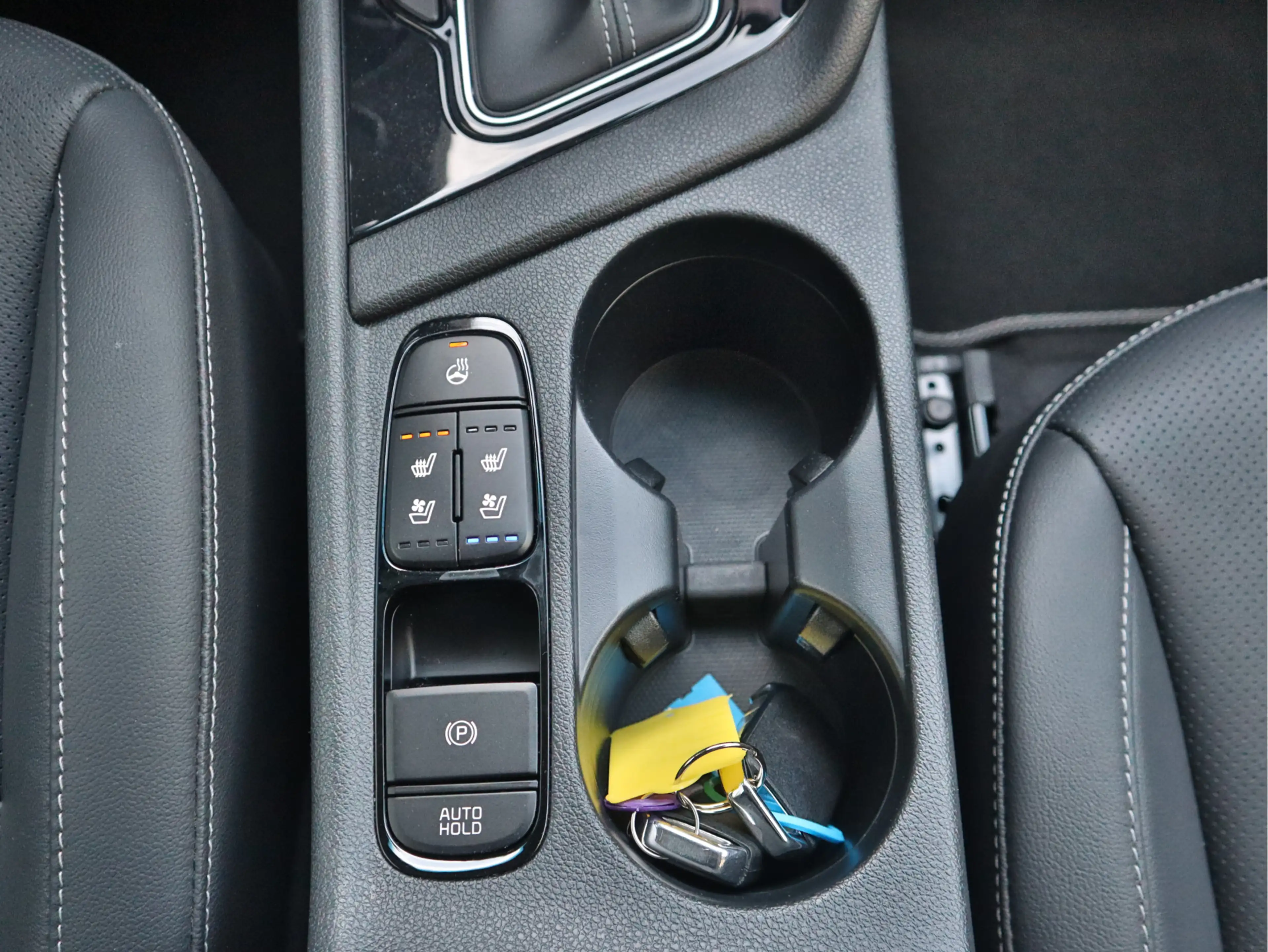 Kia Niro 1.6 GDi PHEV Plug-In-Hybrid ExecutiveLine 26.963km — photo 26
