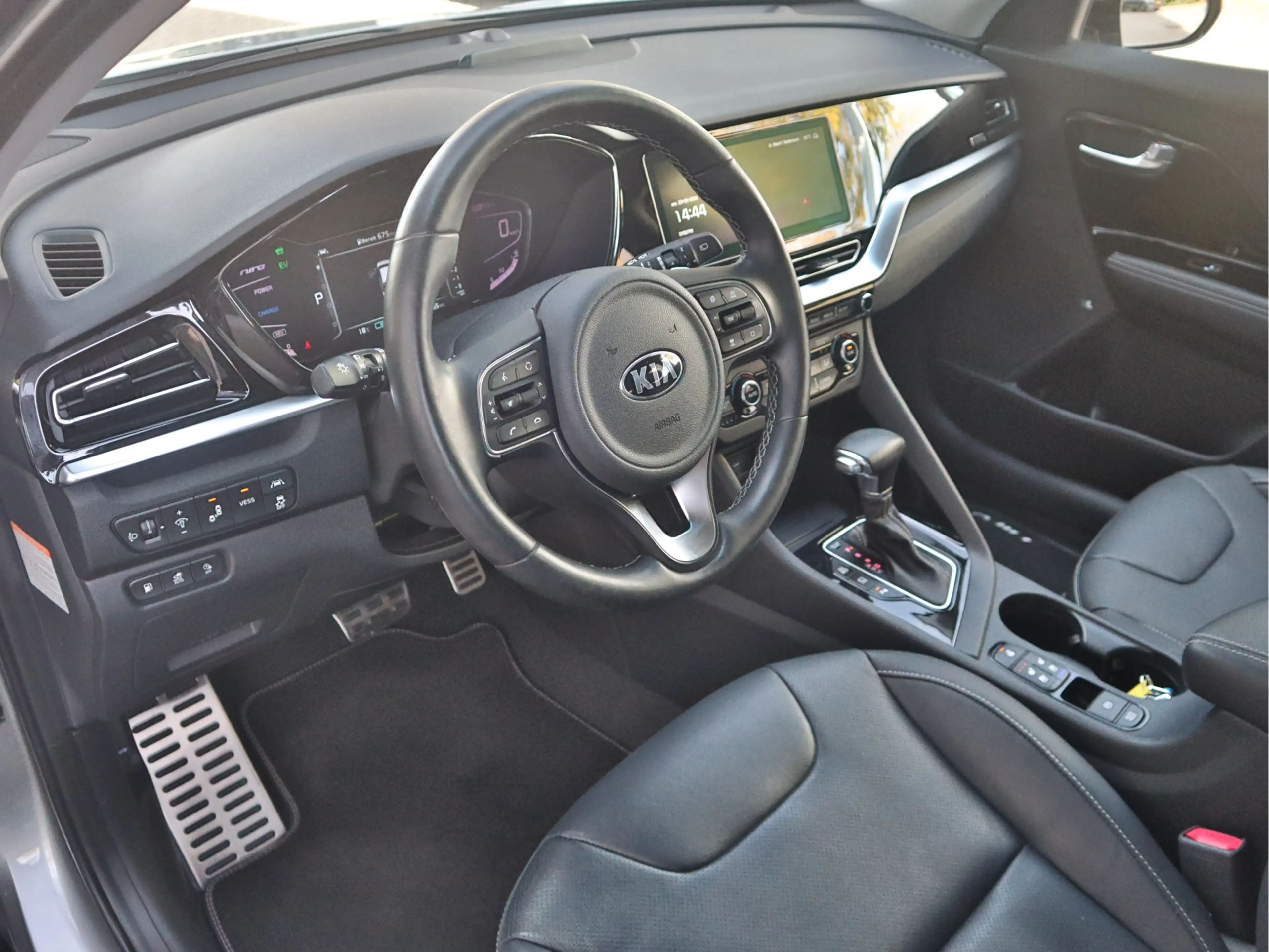 Kia Niro 1.6 GDi PHEV Plug-In-Hybrid ExecutiveLine 26.963km — photo 11