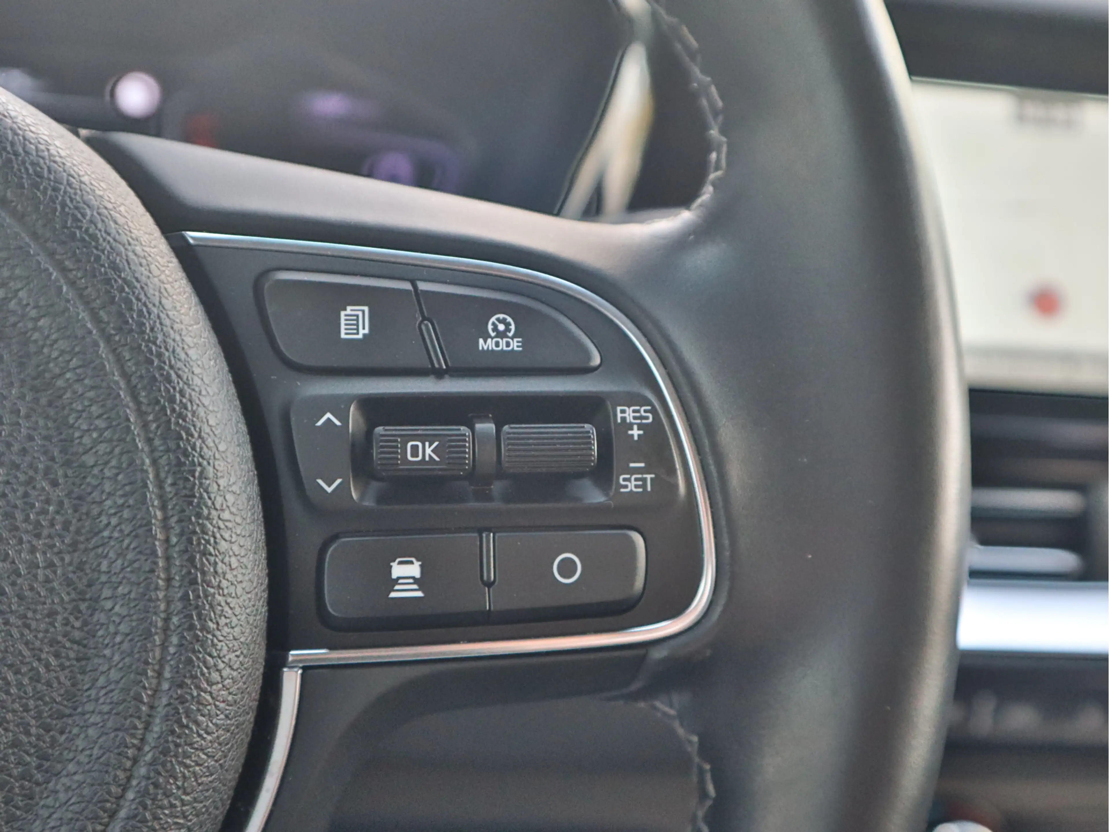 Kia Niro 1.6 GDi PHEV Plug-In-Hybrid ExecutiveLine 26.963km — photo 16