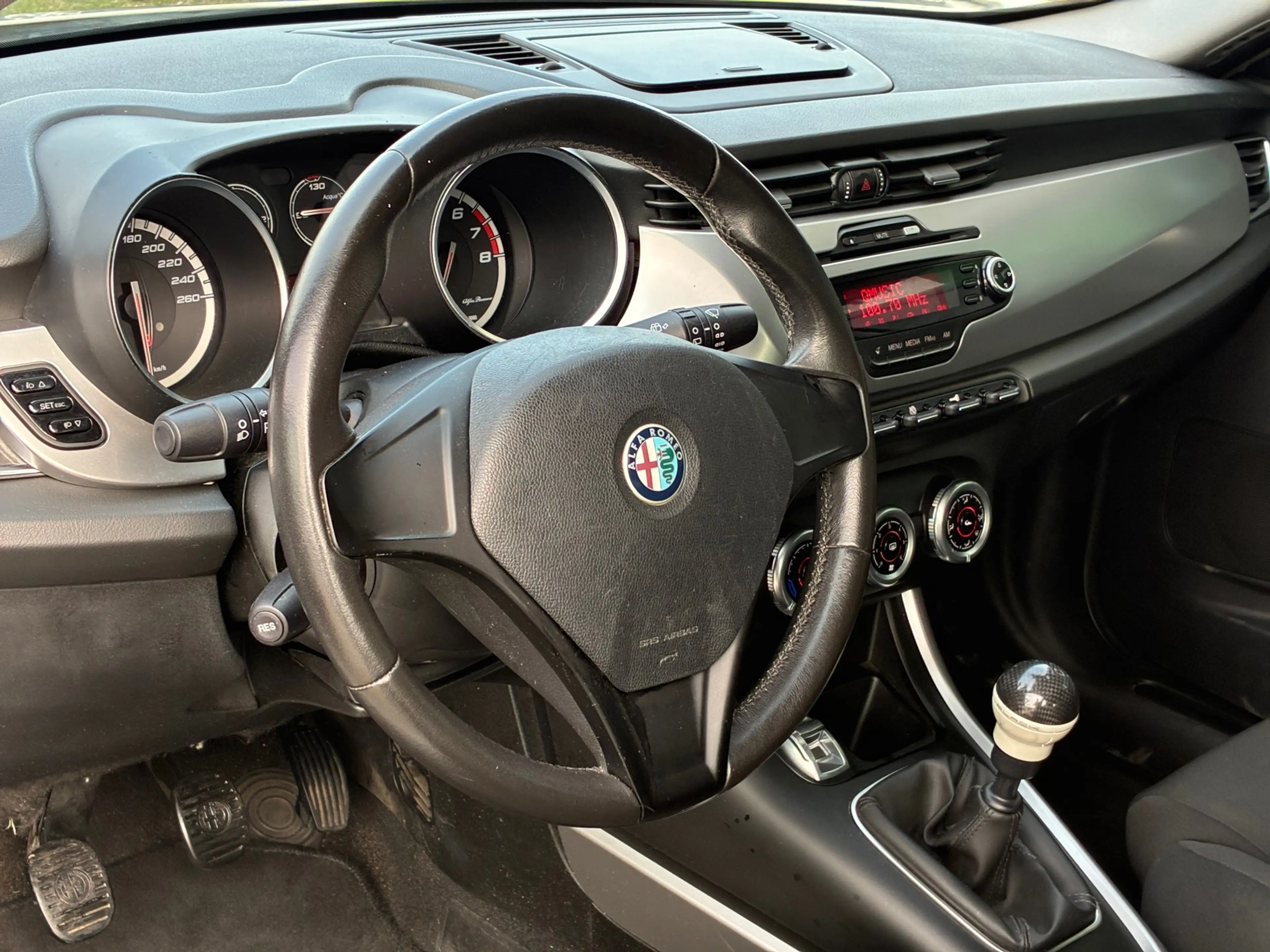 Alfa Romeo Giulietta 1.4 T Progression|CruiseControl|Airco|Elektr.ramen — photo 10
